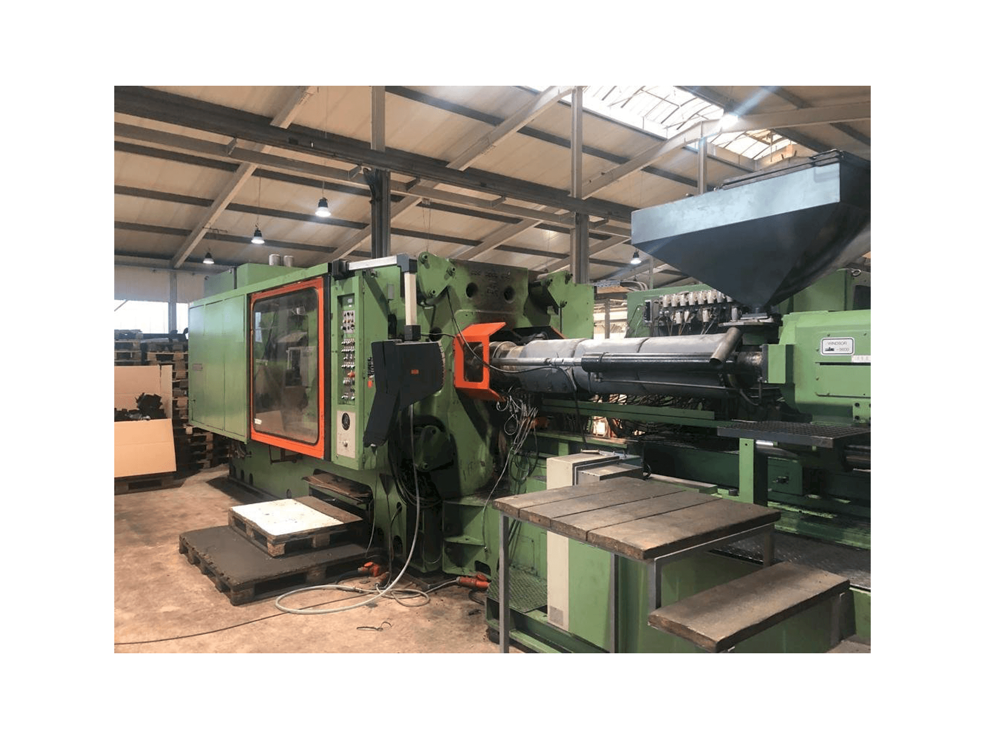 Makine Windsor W1000 - Sol taraftaki görüntü