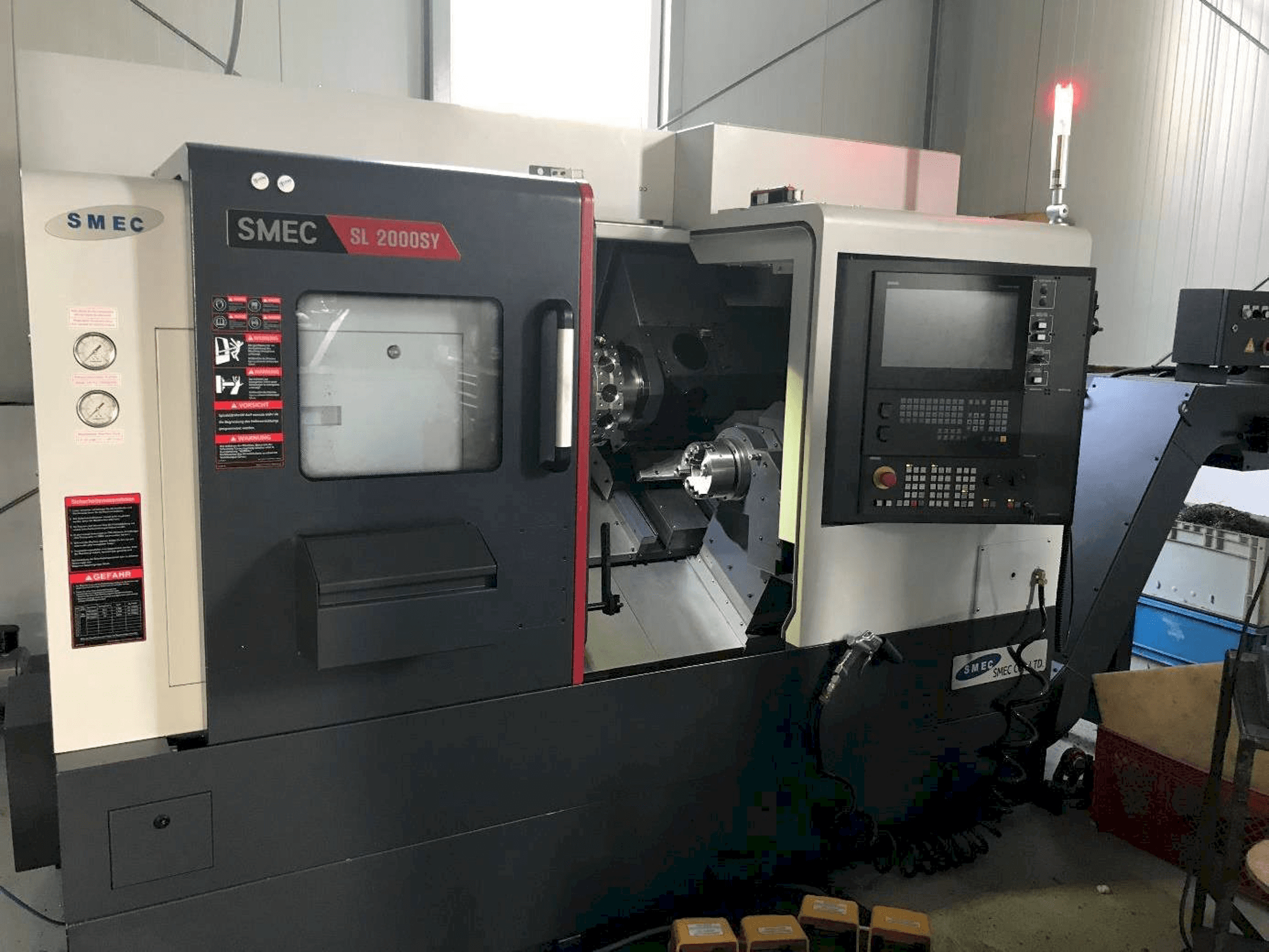 Makine SMEC SL2000 - Önden görünüm