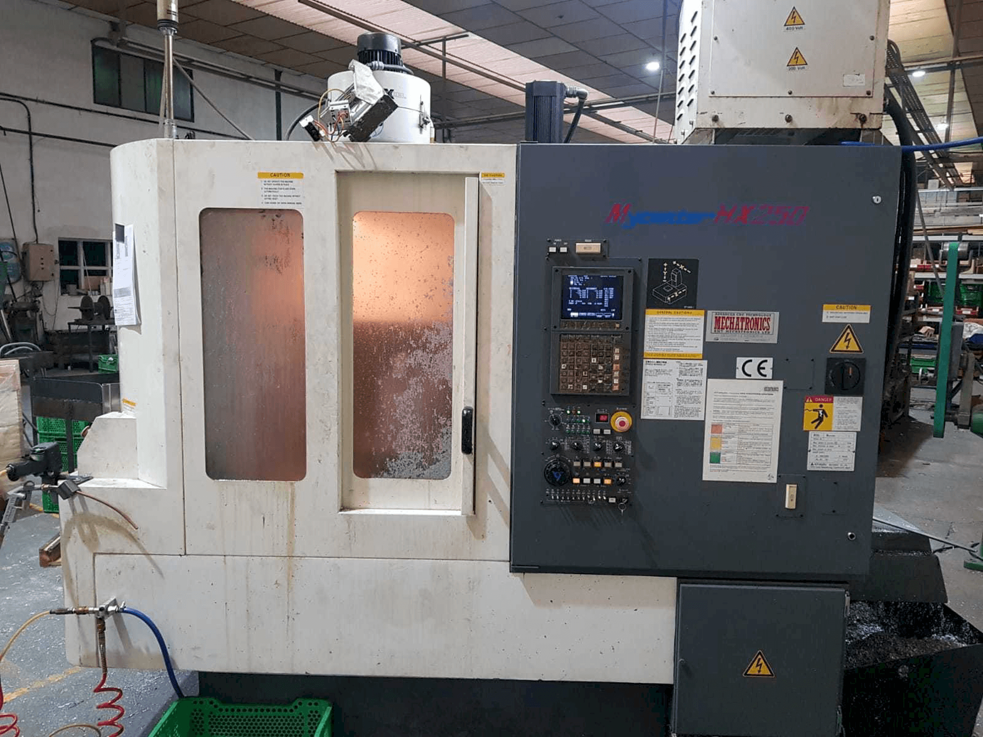 Makine Kitamura Mycenter HX250 - Önden görünüm