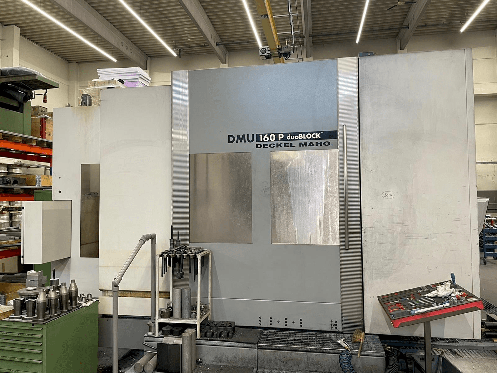 Makine DECKEL MAHO DMU 160 P duoBLOCK - Önden görünüm