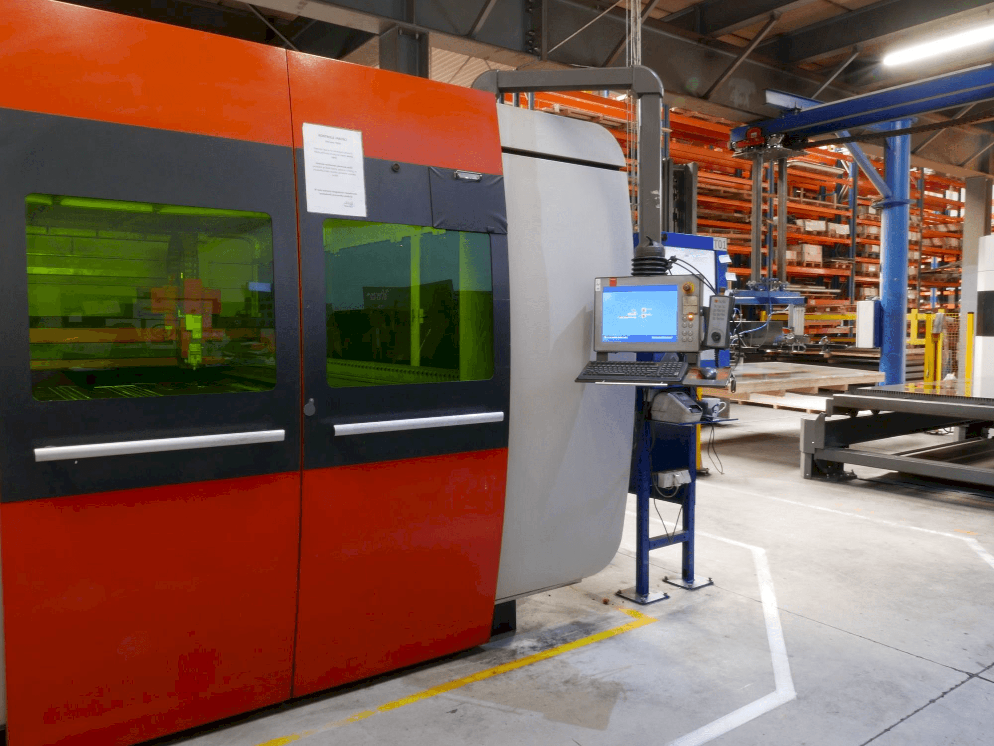 Makine Bystronic BySprint Fiber 3015 - Önden görünüm