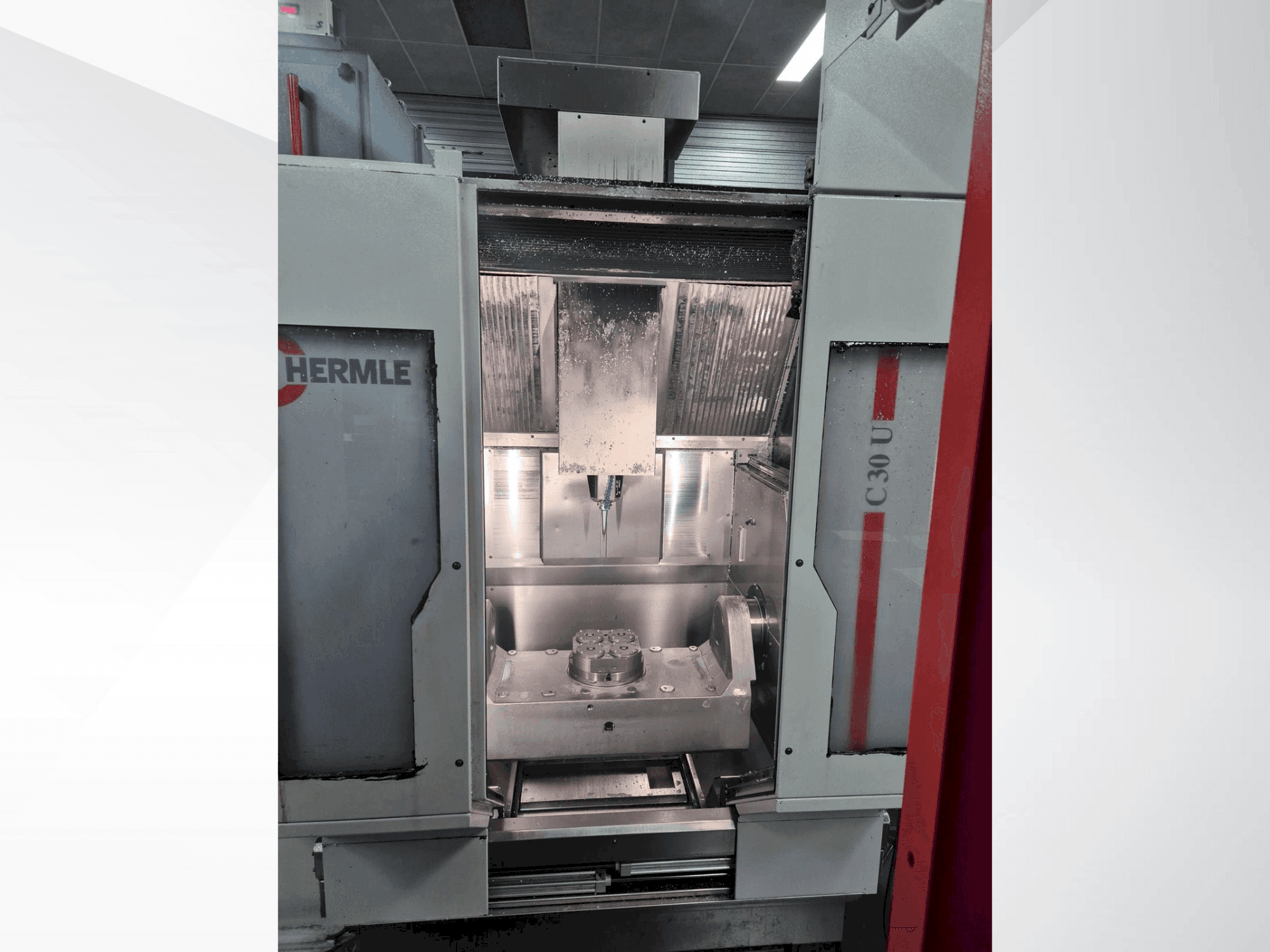 Makine HERMLE C30U + RS Automation - Önden görünüm