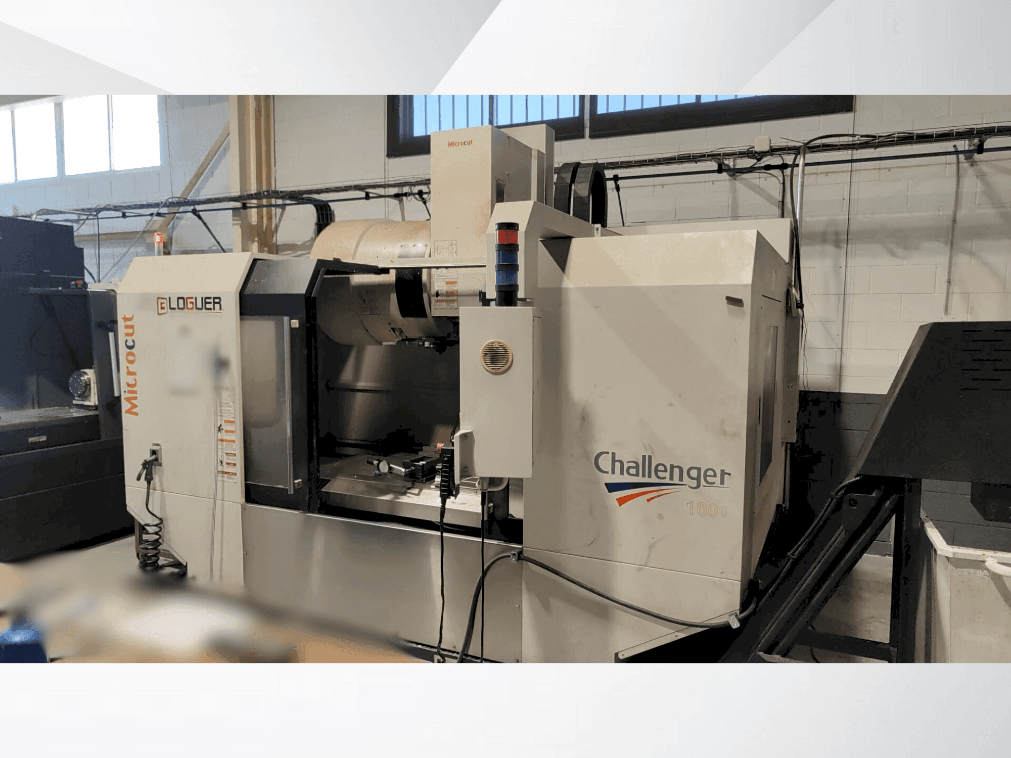 Makine MICROCUT Challenger VM 1000 - Önden görünüm