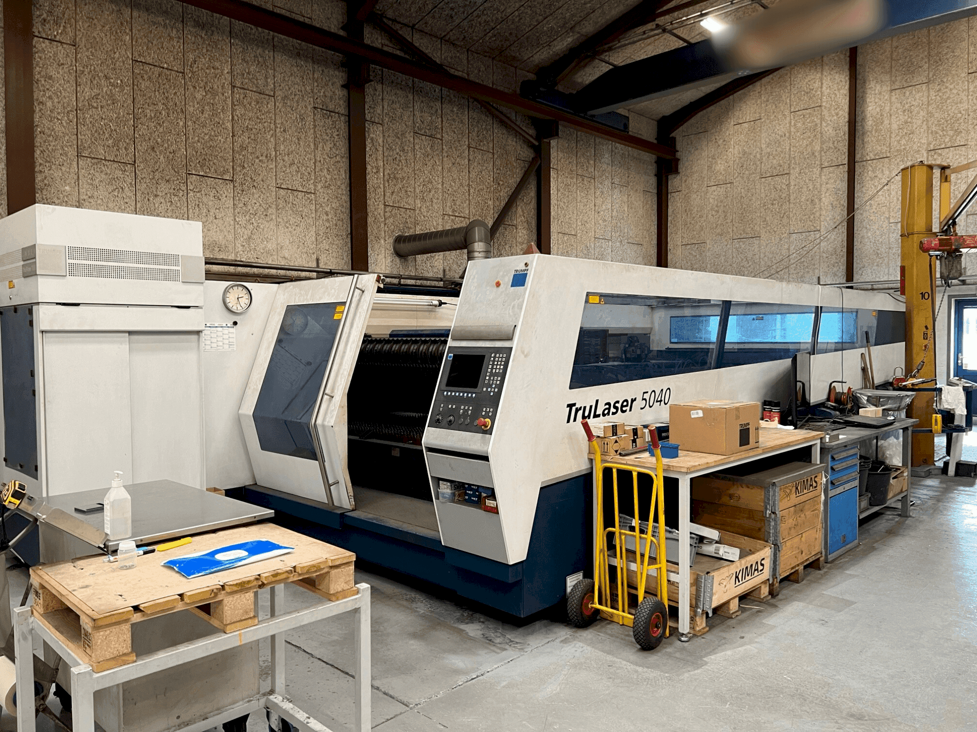 Makine TRUMPF TruLaser 5040 - Önden görünüm