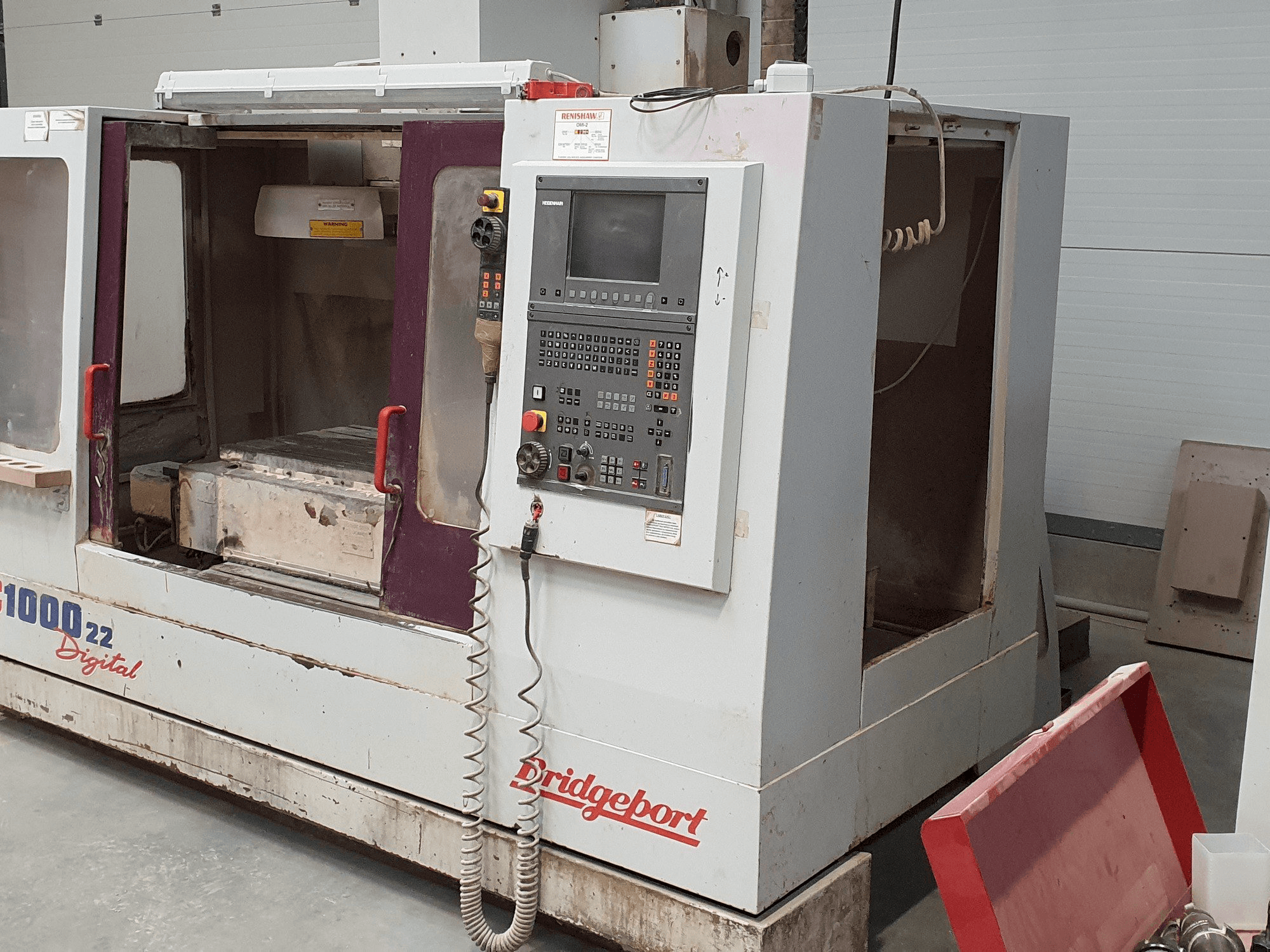Makine Bridgeport VMC 1000/22 - Önden görünüm