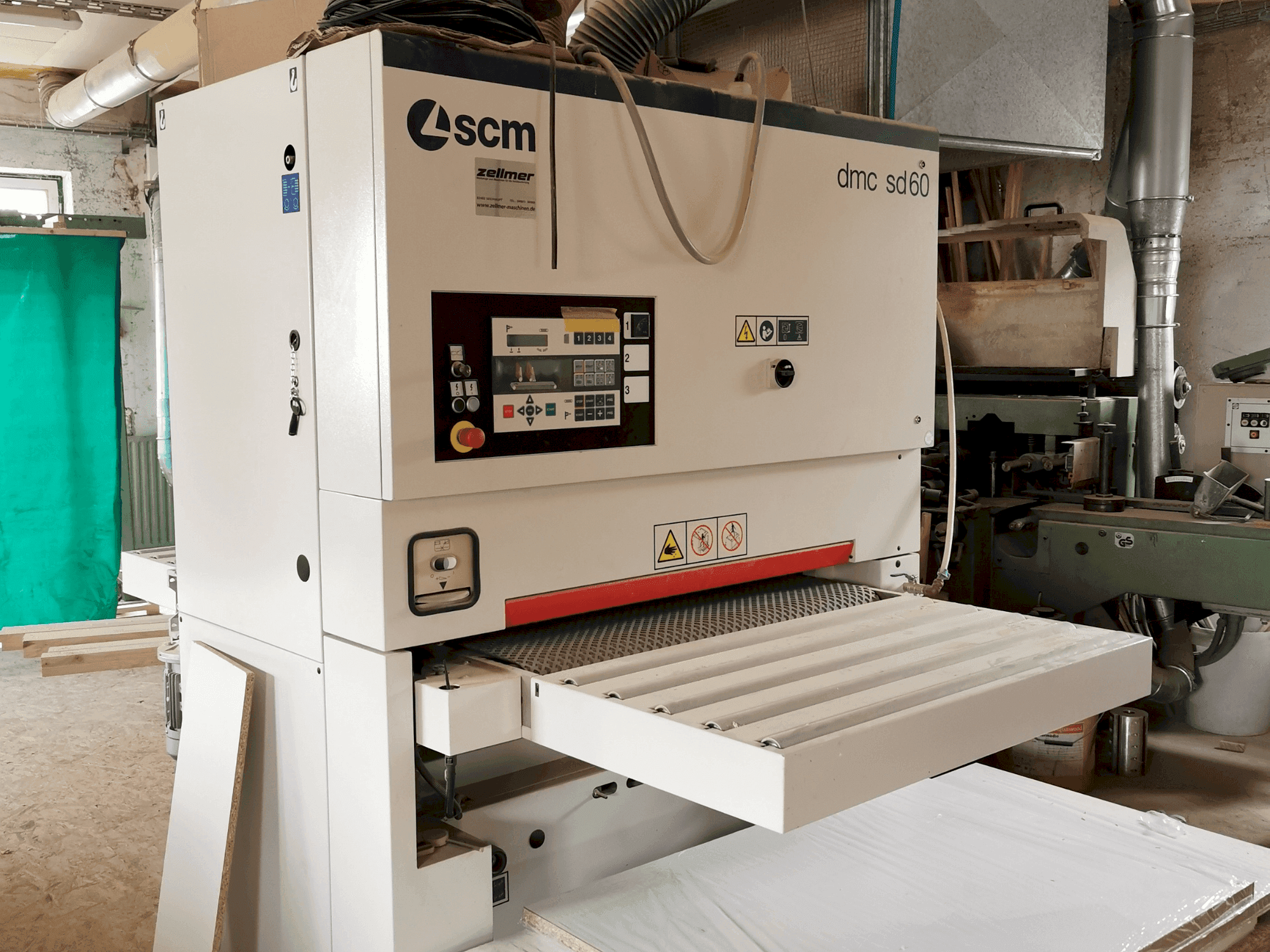 Makine SCM DMC sd60 - Önden görünüm