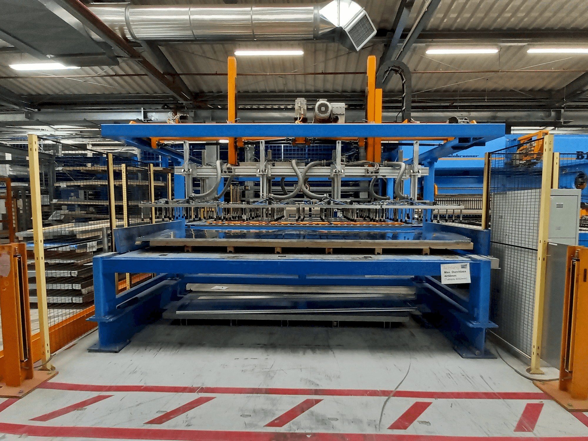 Makine Weinbrenner B 12 - Önden görünüm