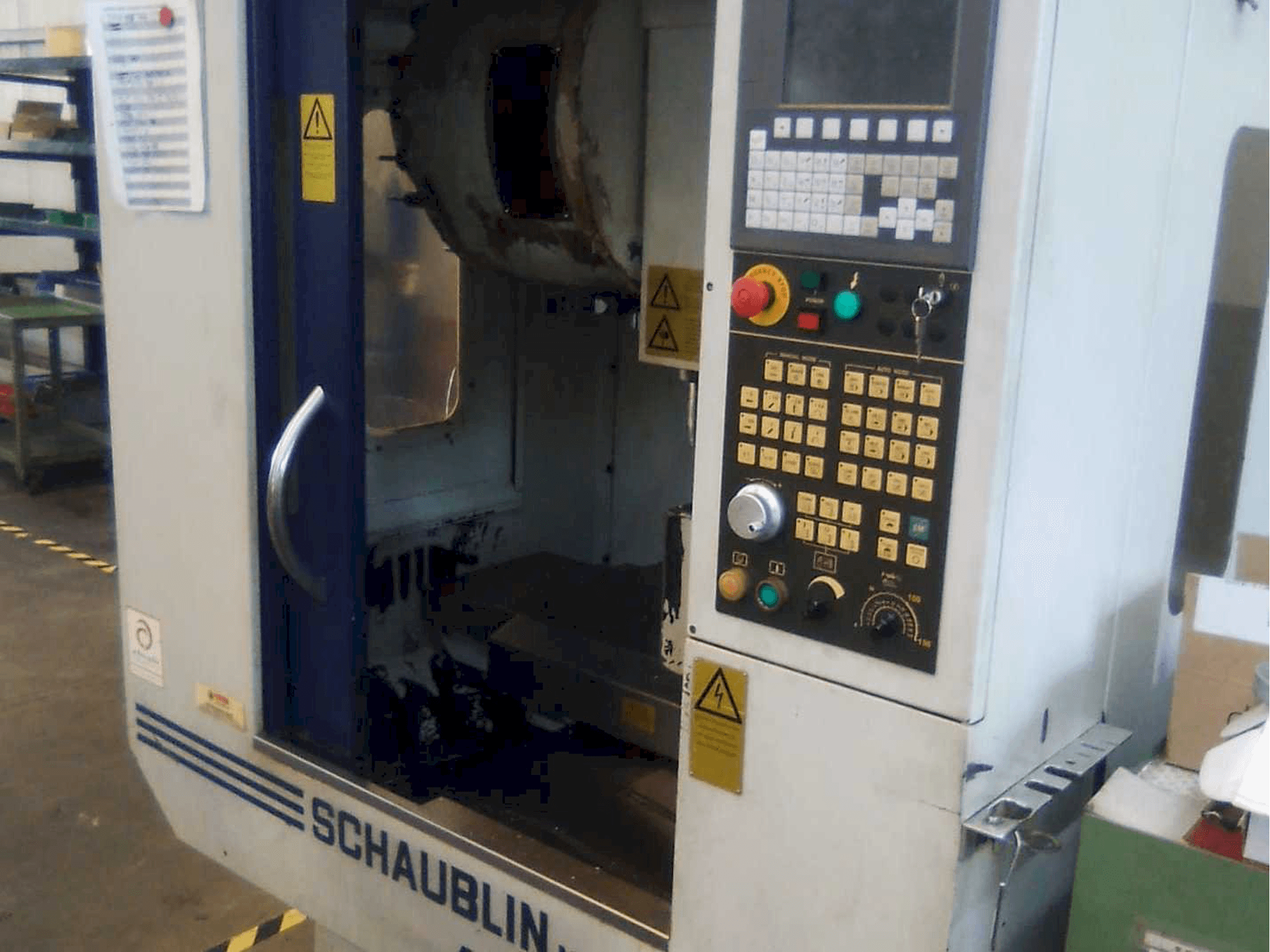 Makine SCHAUBLIN 48V - Önden görünüm