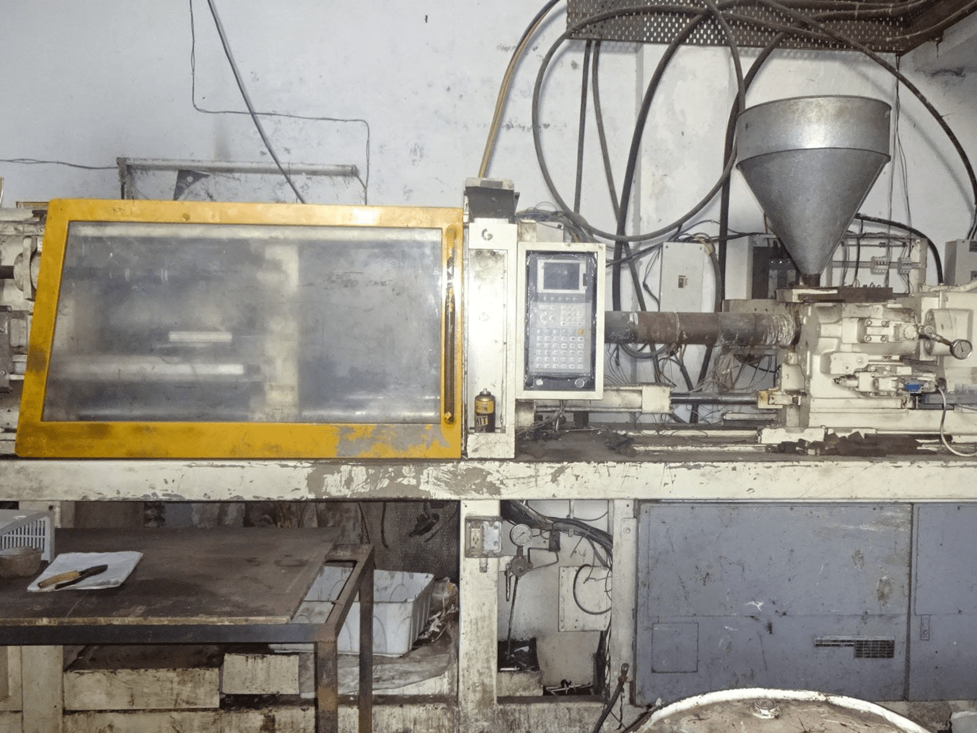 Makine Toshiba - Önden görünüm IS170FA-5B