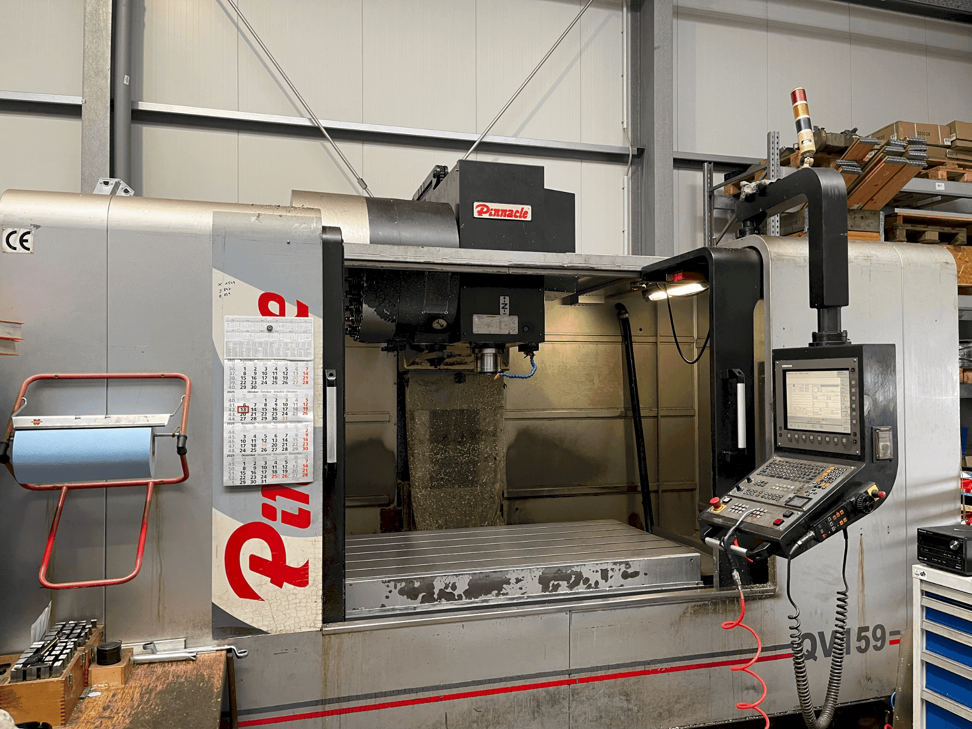 Makine Pinnacle QV 159 - Önden görünüm