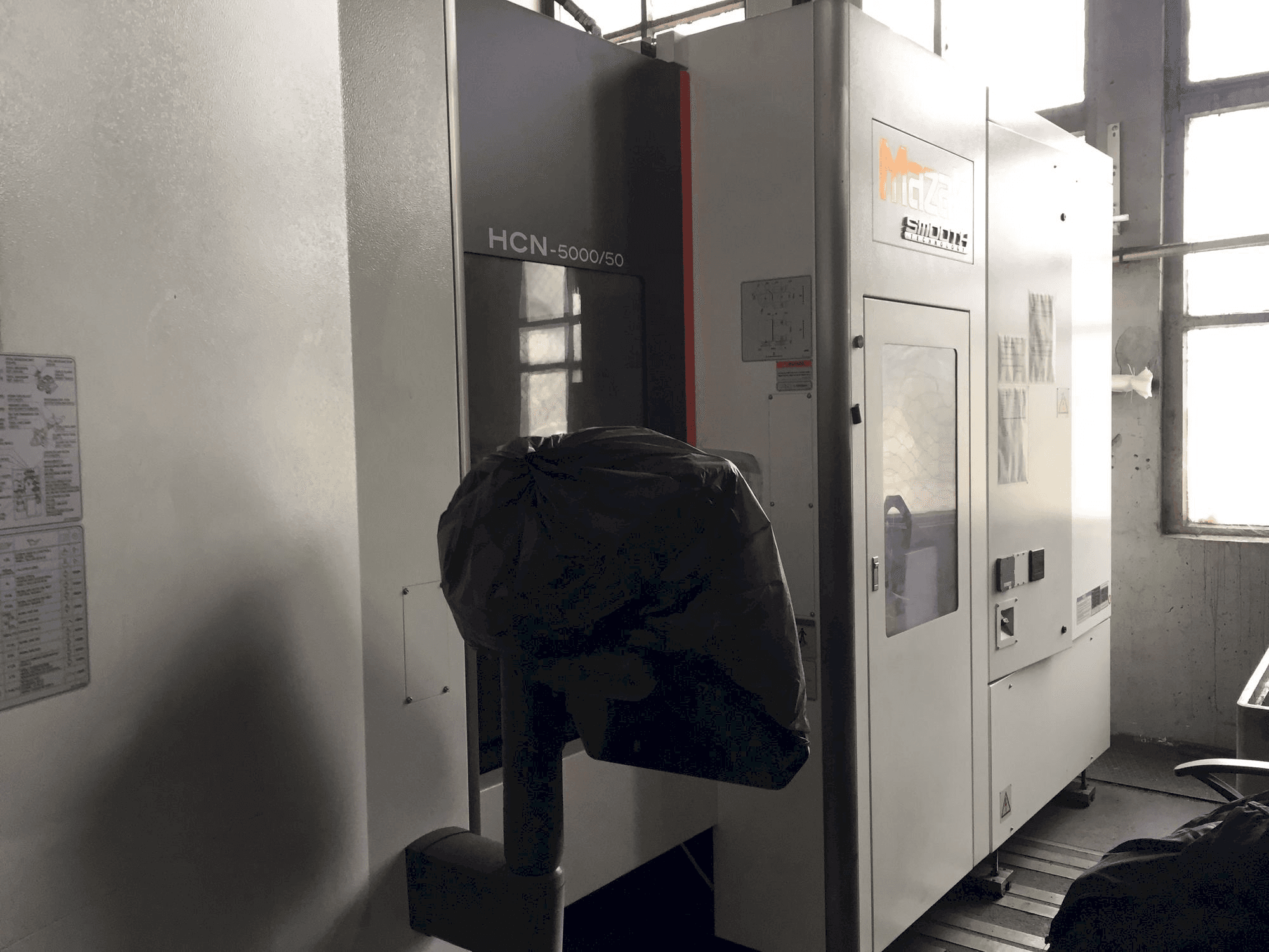 Makine Mazak HCN-5000/50 - Önden görünüm