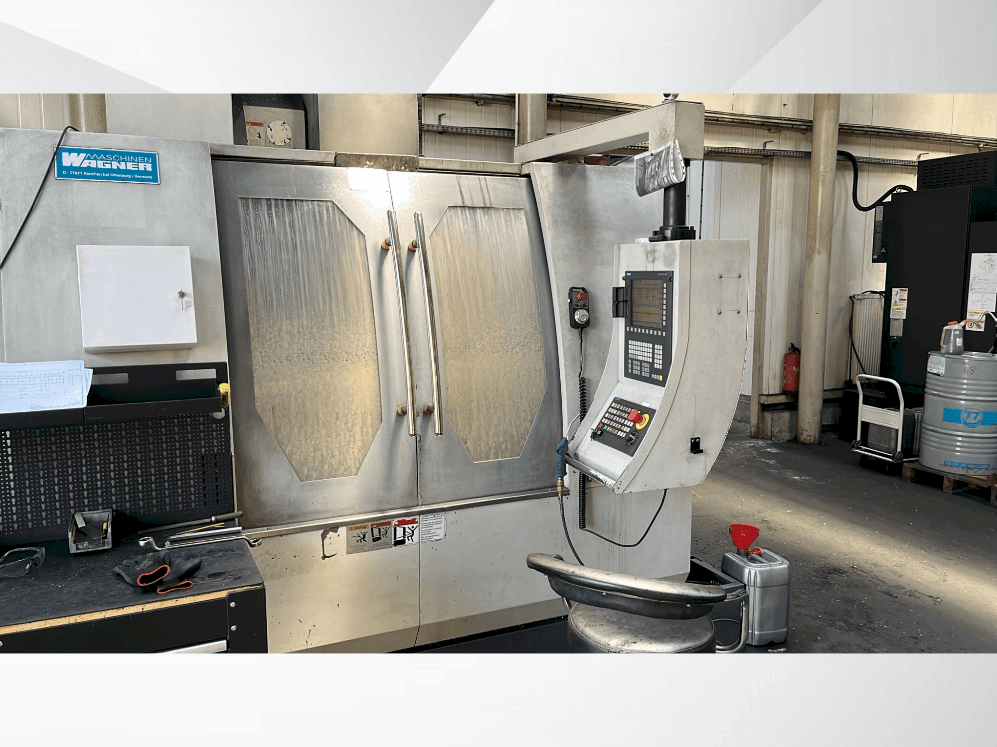 Makine WAGNER VMC 1100 - Önden görünüm