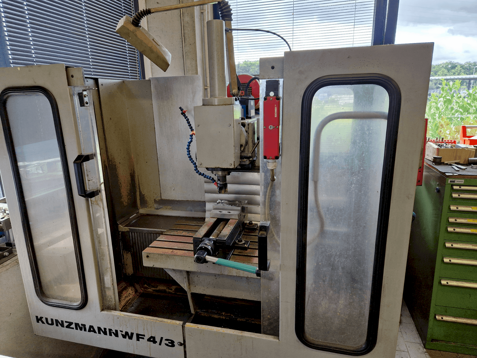 Makine KUNZMANN WF4/3 - Önden görünüm