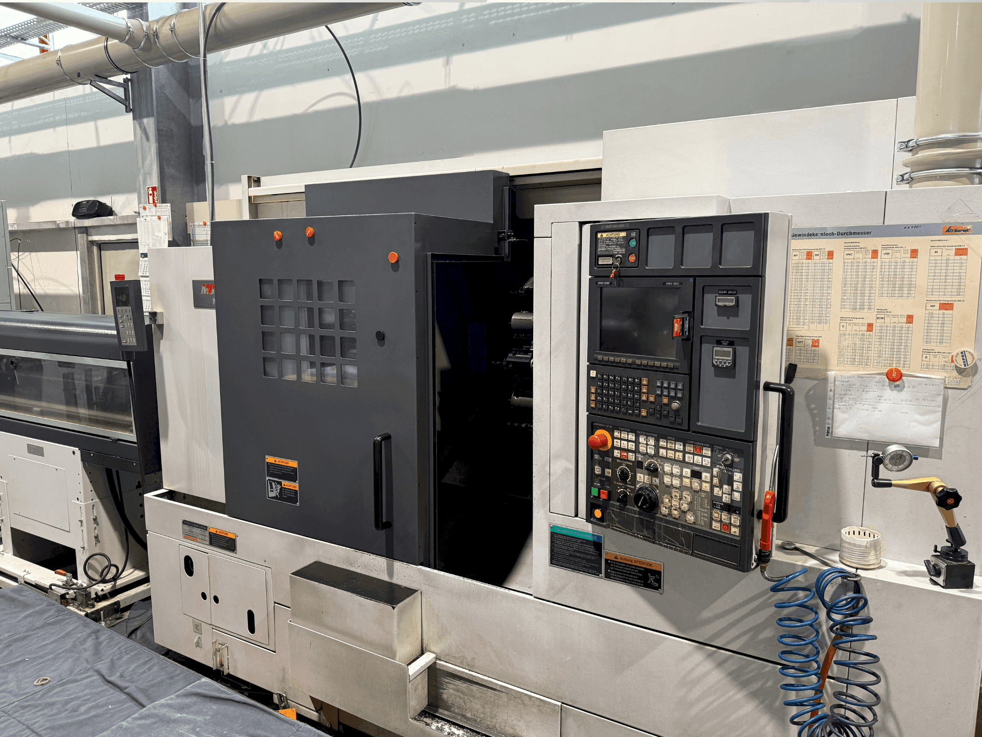 Makine MORI SEIKI NL2500Y /700 - Önden görünüm