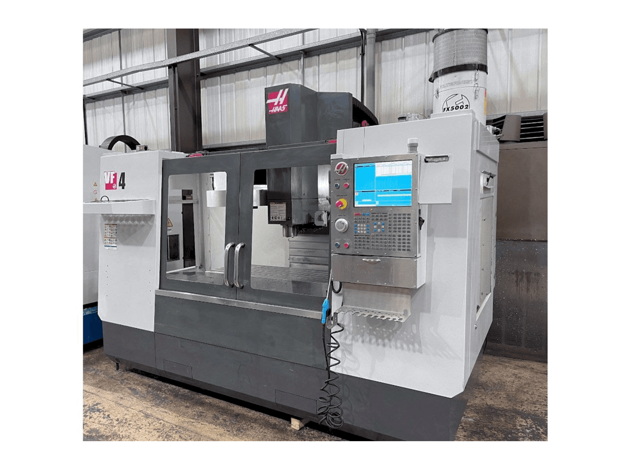 Makine HAAS VF-4 - Önden görünüm