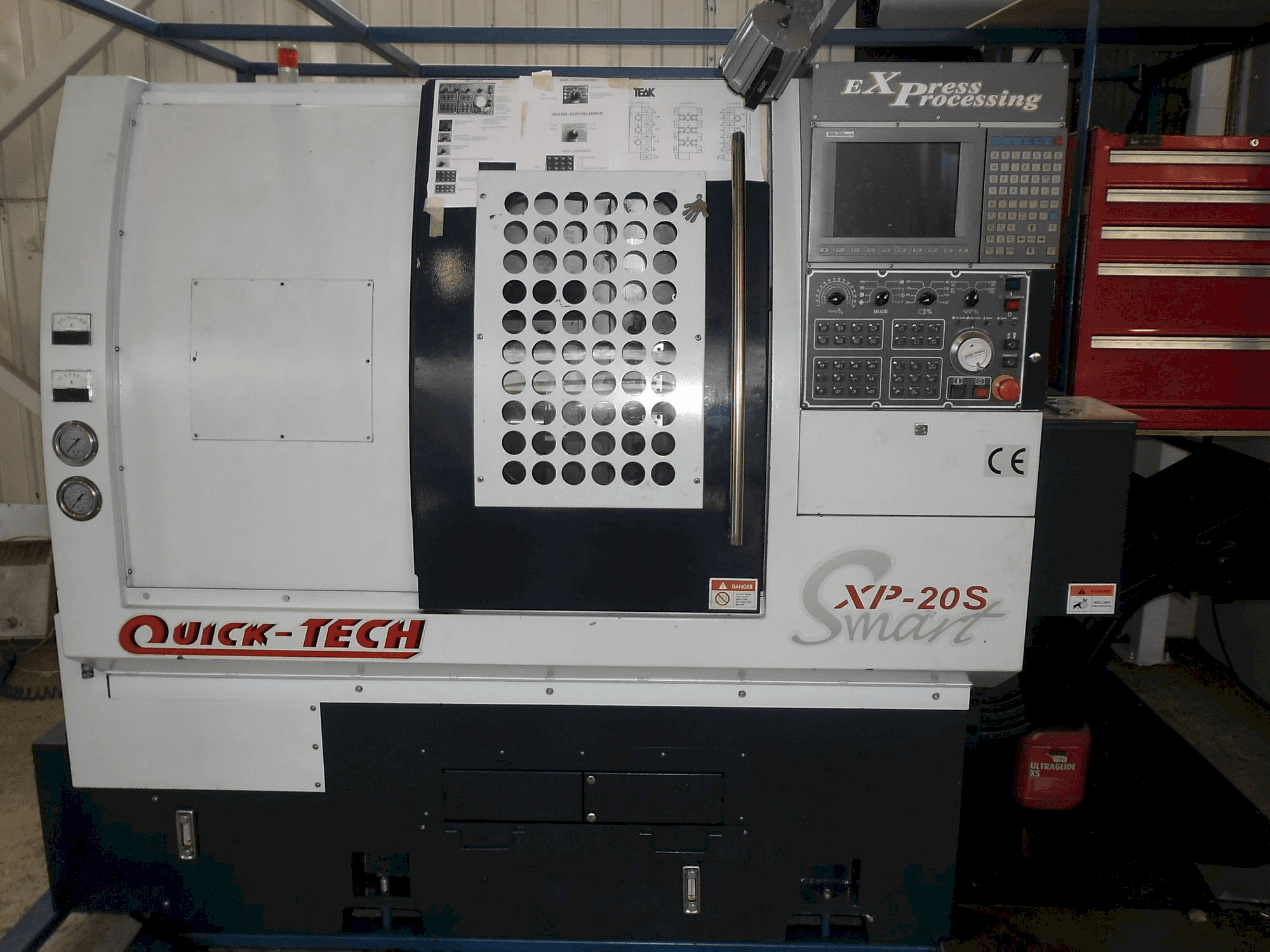 Makine Quick-Tech XP-20S - Önden görünüm