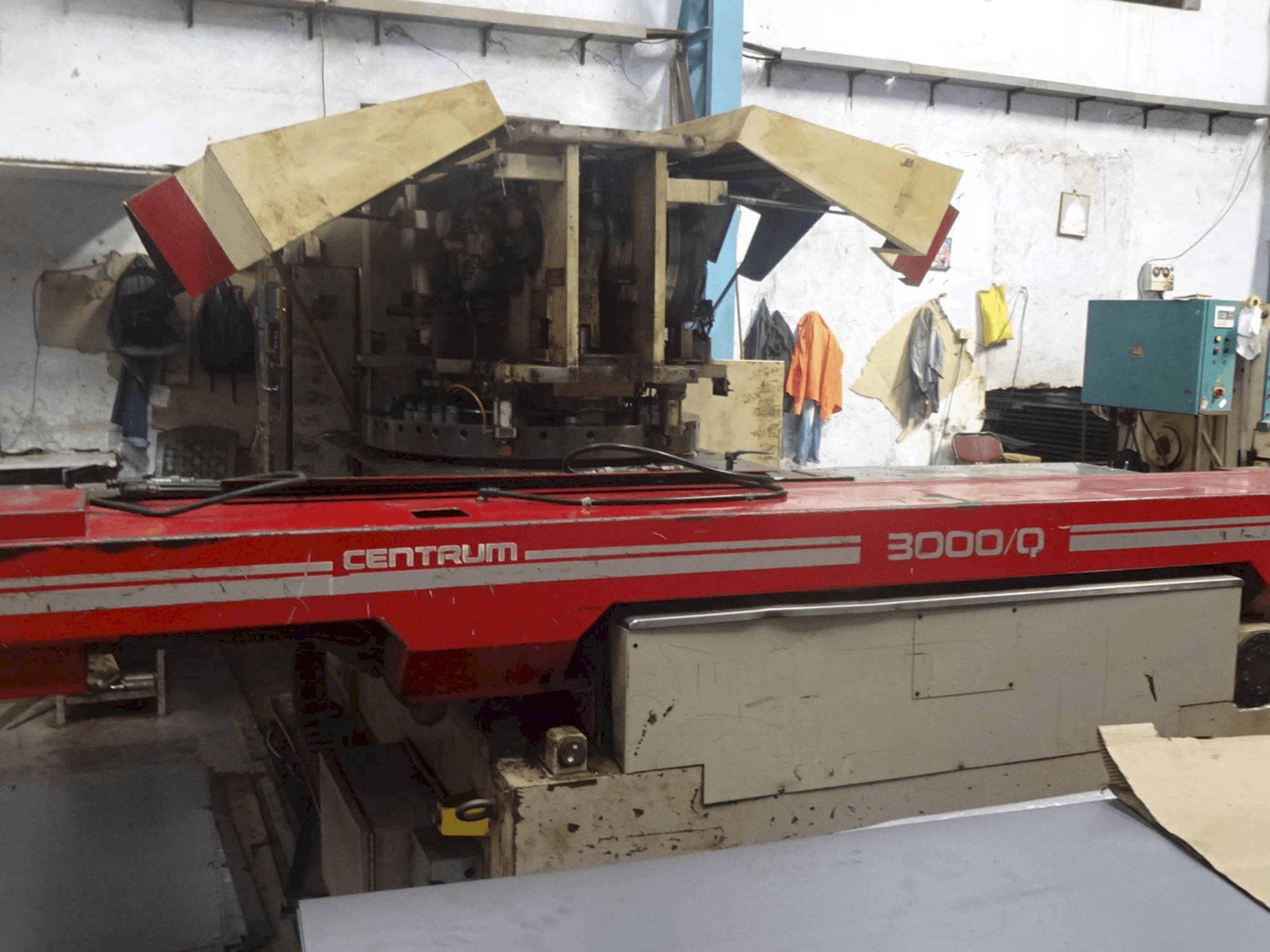 Makine MURATA - Önden görünüm MURATEC CENTRUM 3000