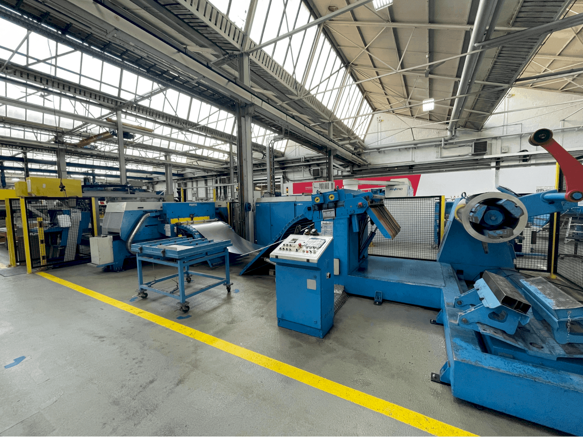 Makine Pivatic P125 - Önden görünüm