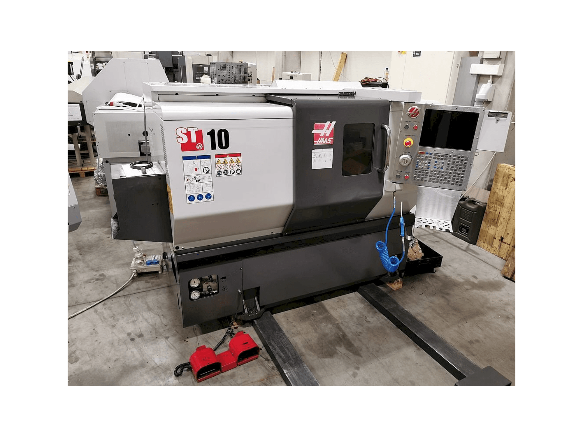 Makine HAAS ST 10 - Önden görünüm
