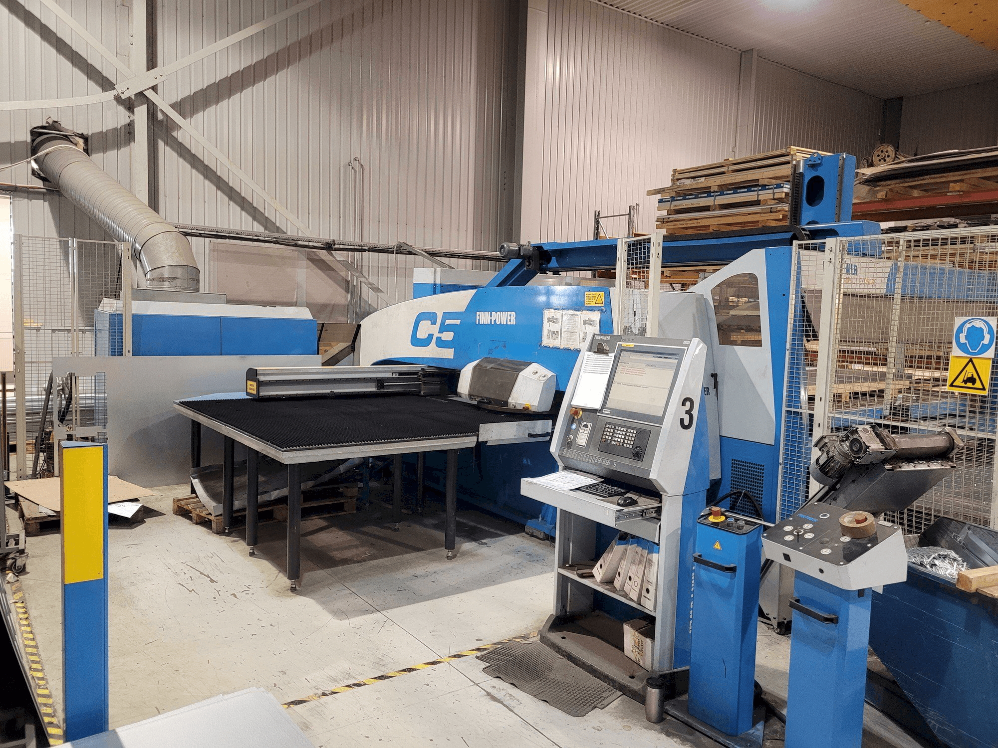 Makine Finn-Power C5 12 43 with Compact Express - Önden görünüm