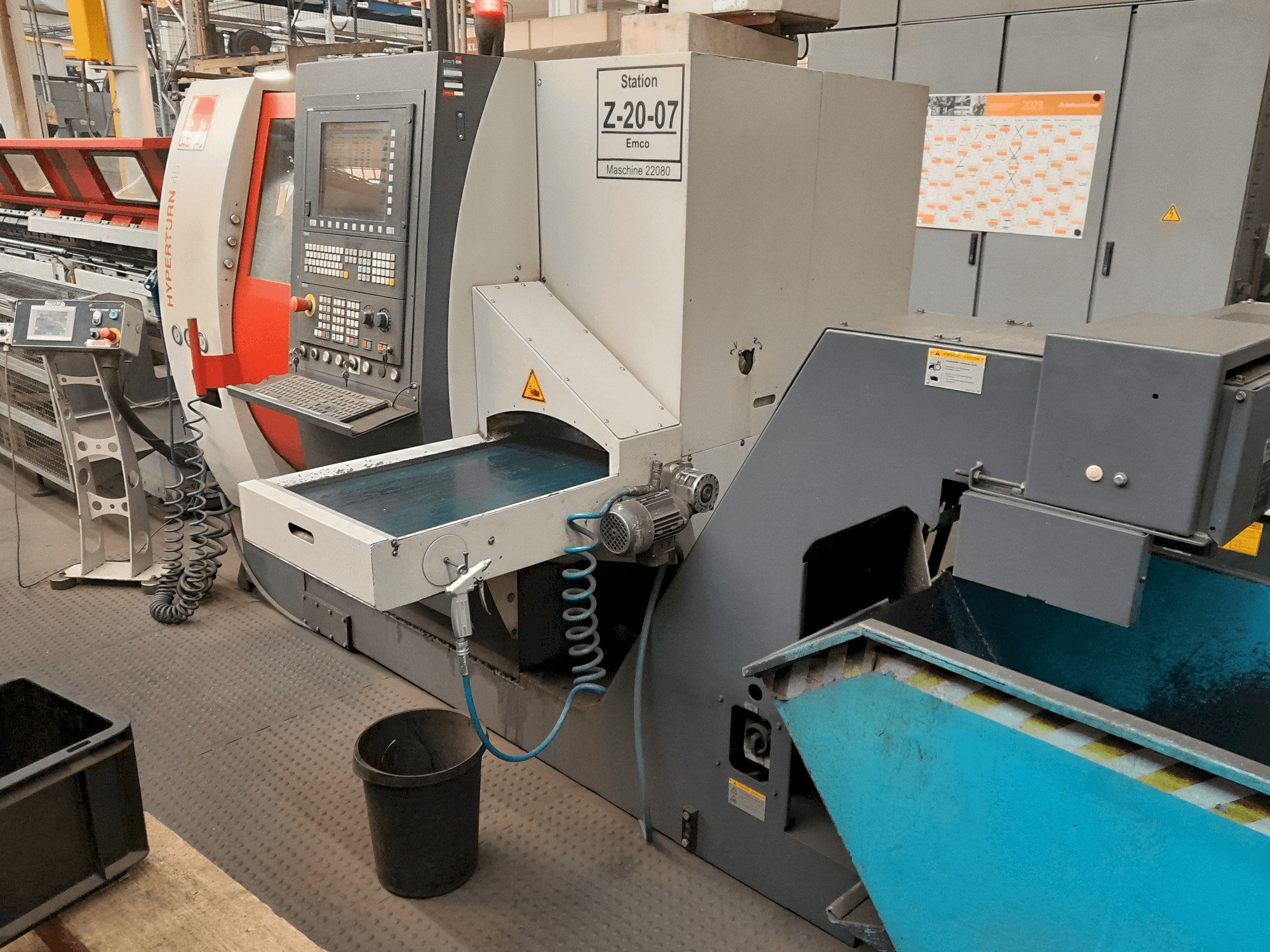 Makine EMCO Hyperturn 45 - Önden görünüm