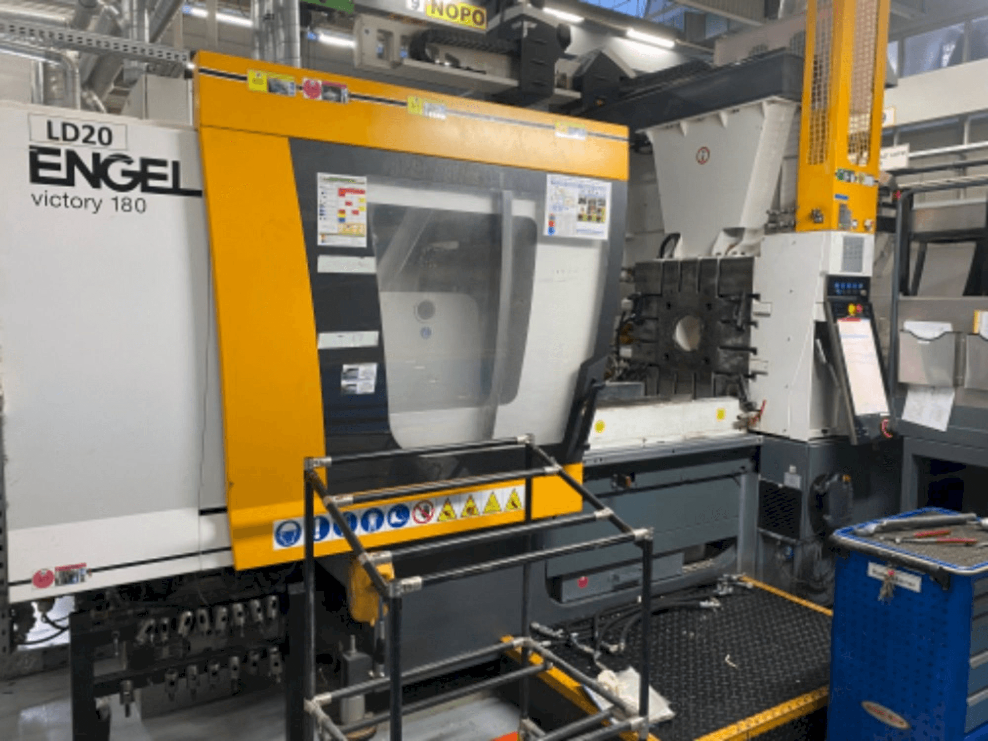 Makine Engel Victory 330/180 Tech - Önden görünüm