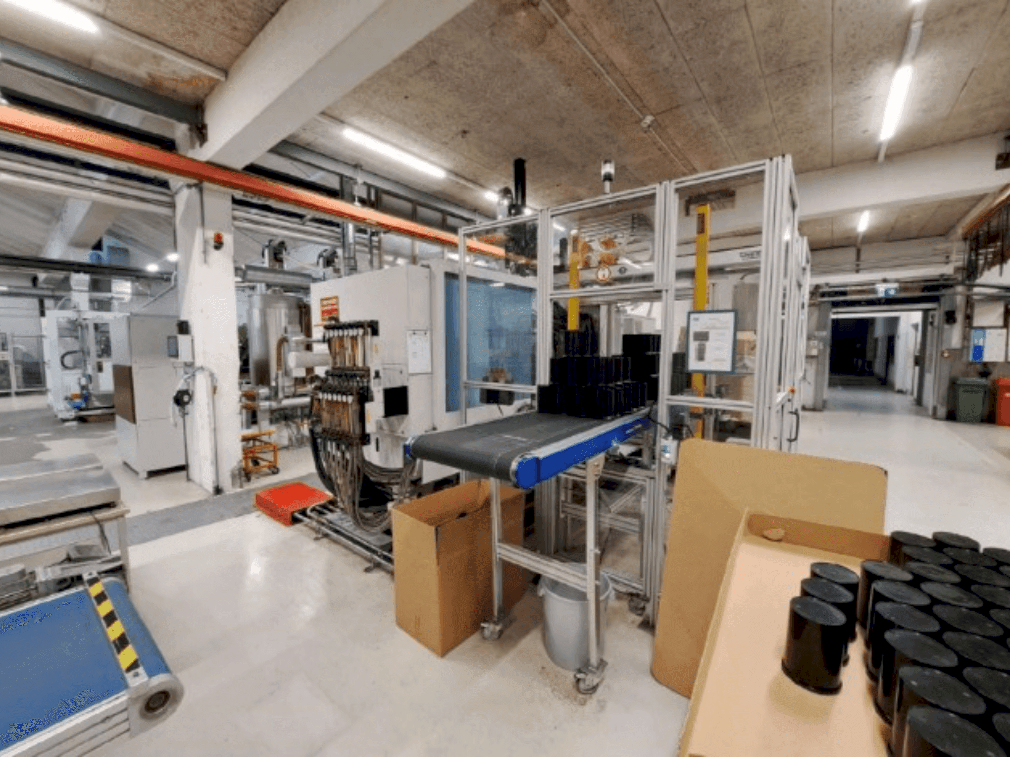 Makine WITTMANN TM Xpress 270/2250 Unilopg B6P - Önden görünüm