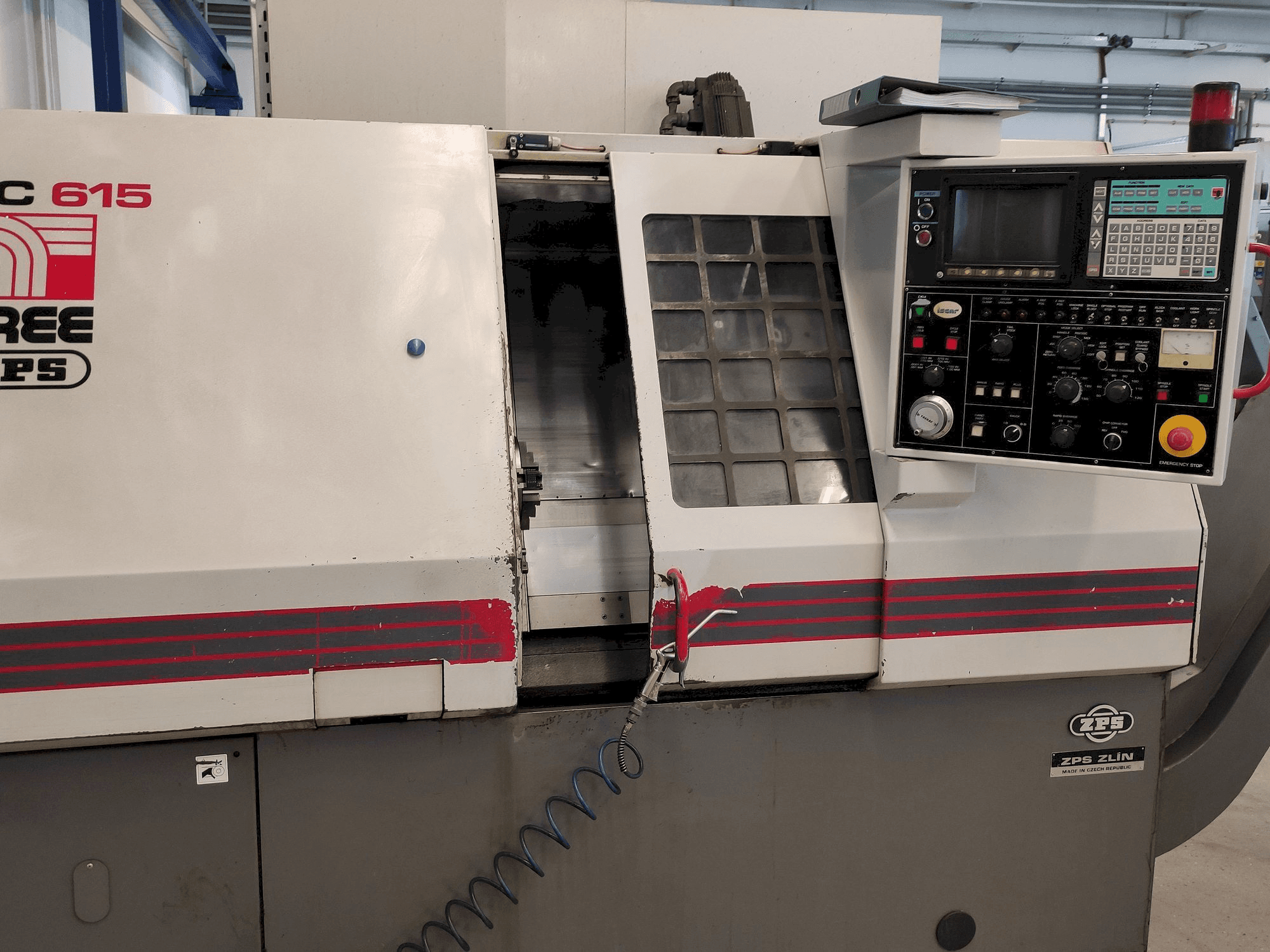 Makine ZPS S-50 (TC-615) - Önden görünüm