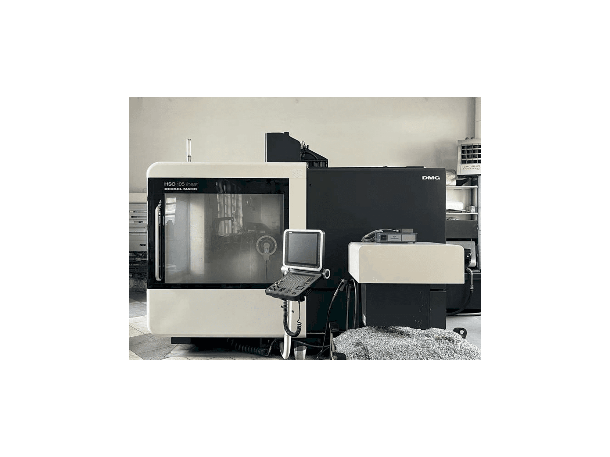 Makine DMG HSC 105 linear - Önden görünüm