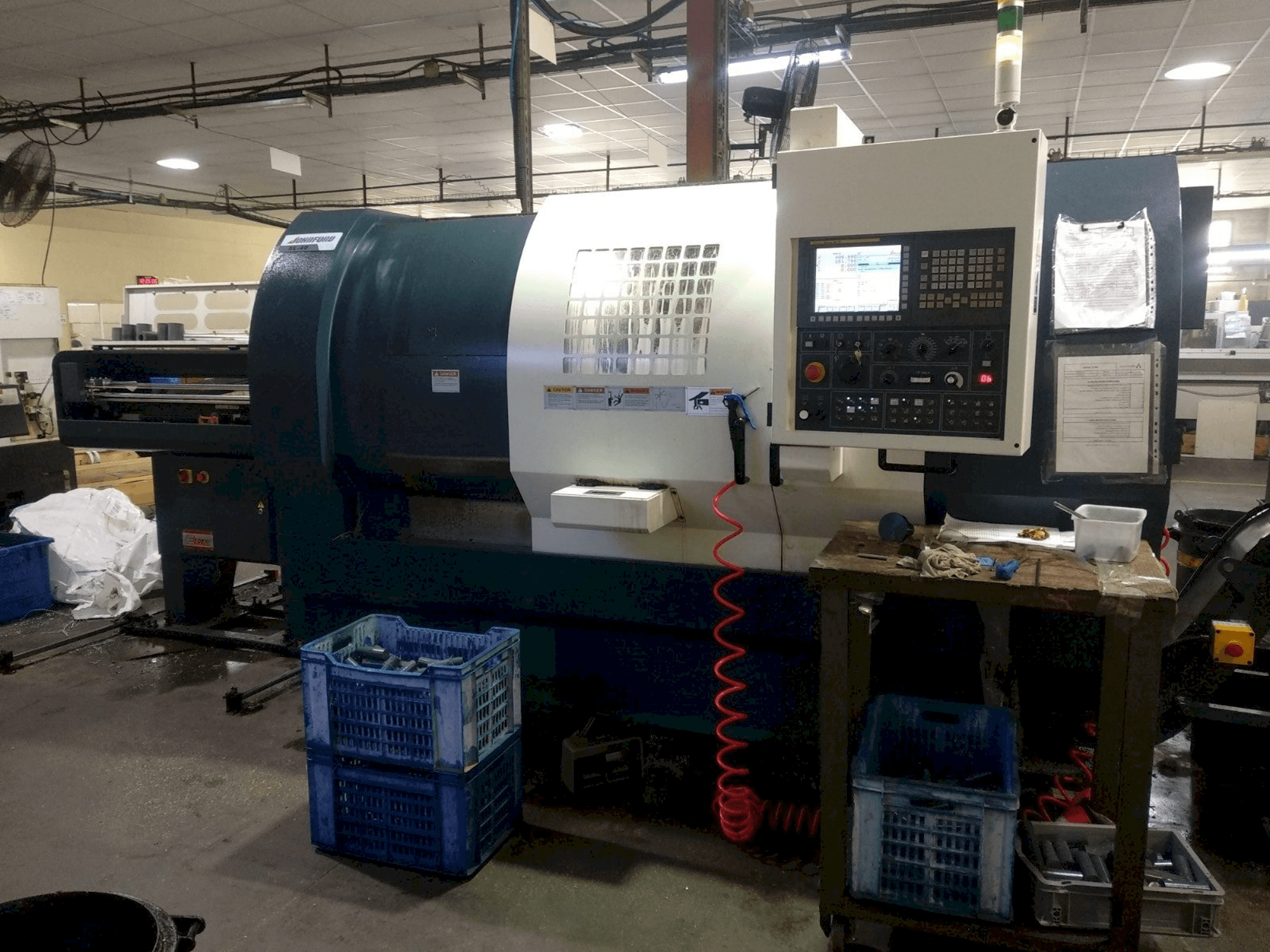 Makine Johnford SL-40 - Önden görünüm