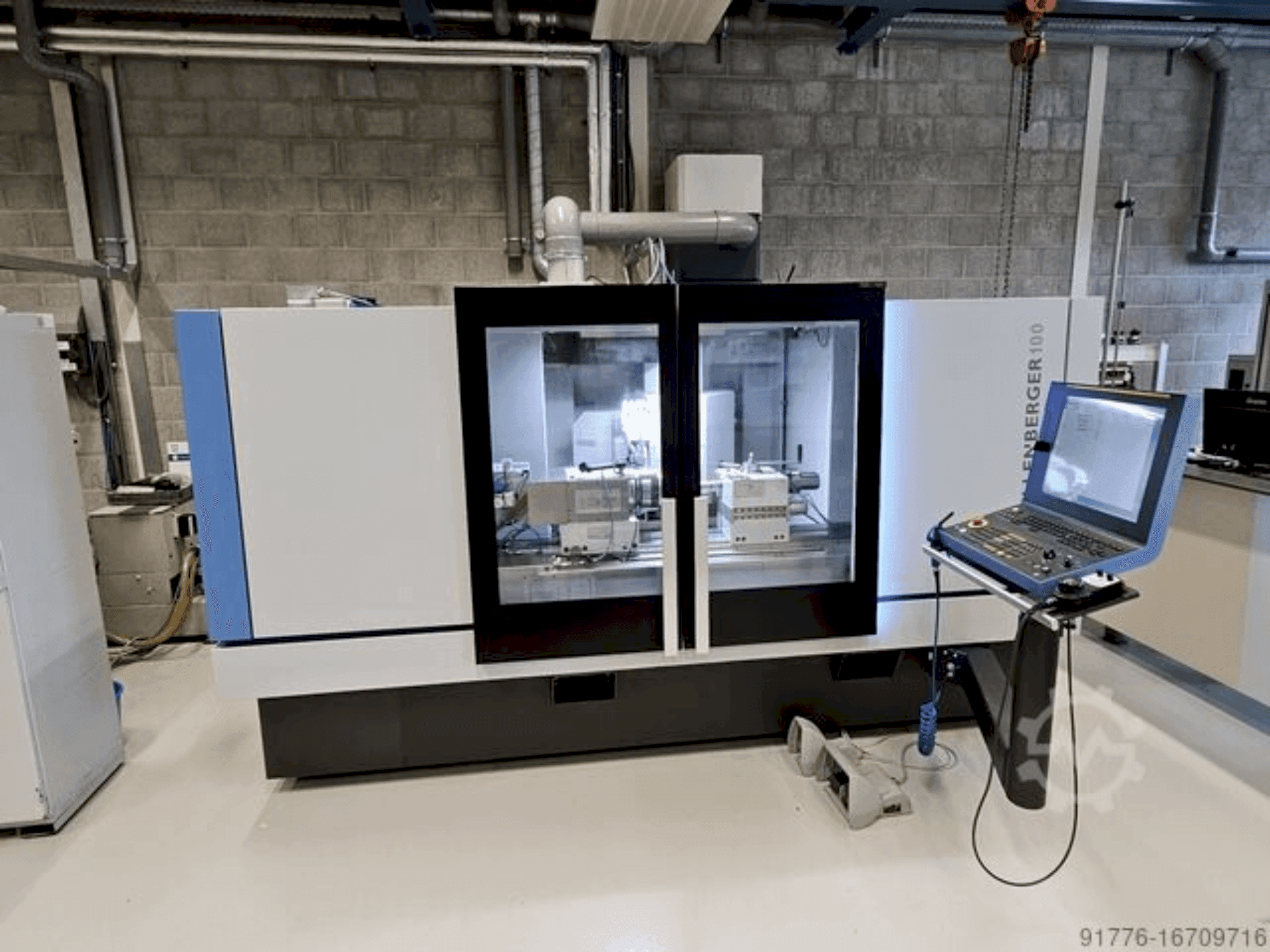 Makine KELLENBERGER 100 - Önden görünüm