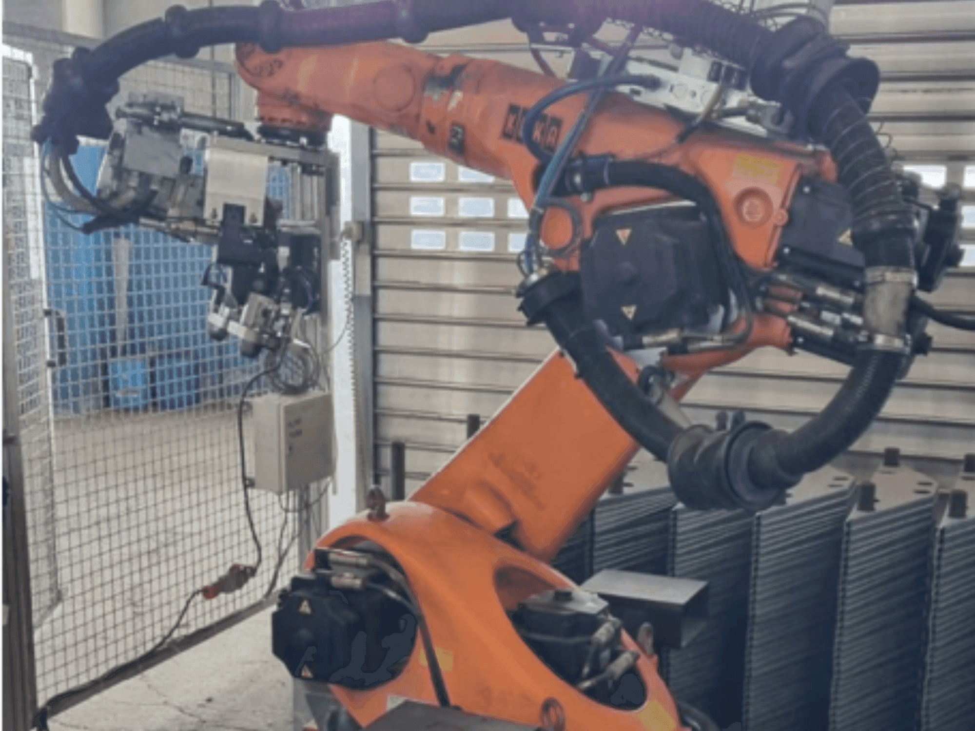 Makine KUKA KR 60-3 - Önden görünüm