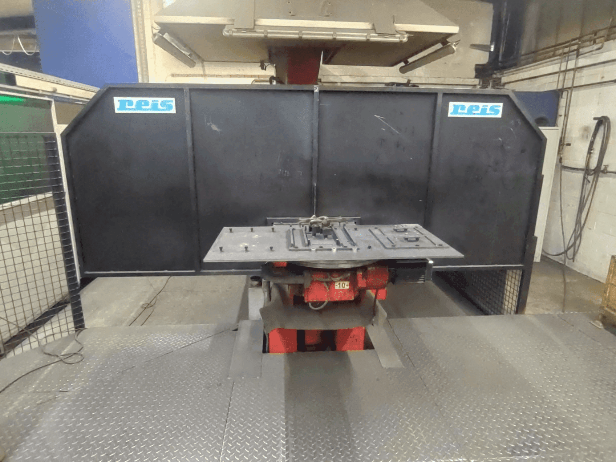 Makine Reis Robotics Robot System - RDT 40 / SRV 6 / RDT 40 - Önden görünüm