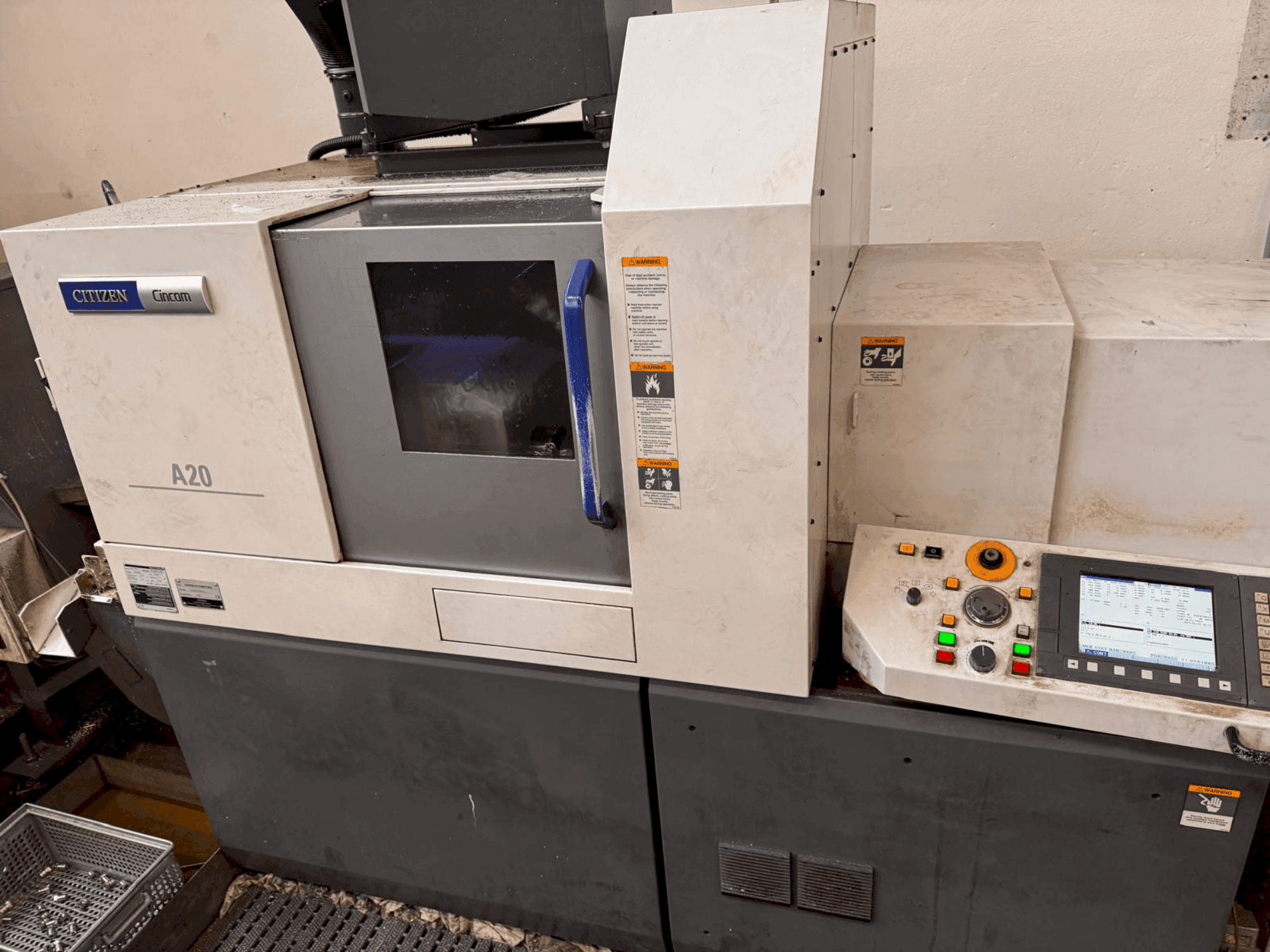 Makine Citizen A20 - Önden görünüm