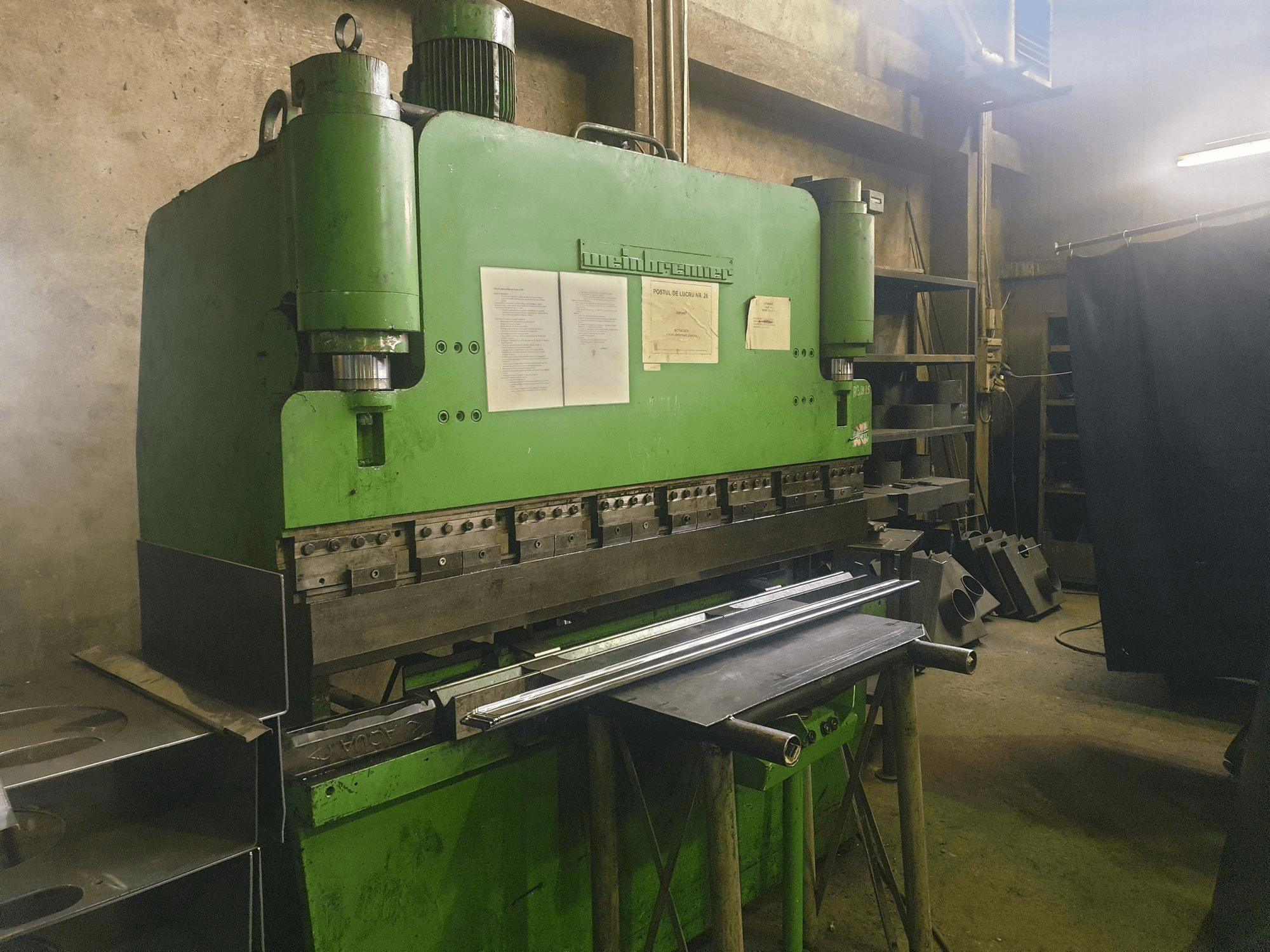 Makine Weinbrenner AP 50/2000 - Önden görünüm