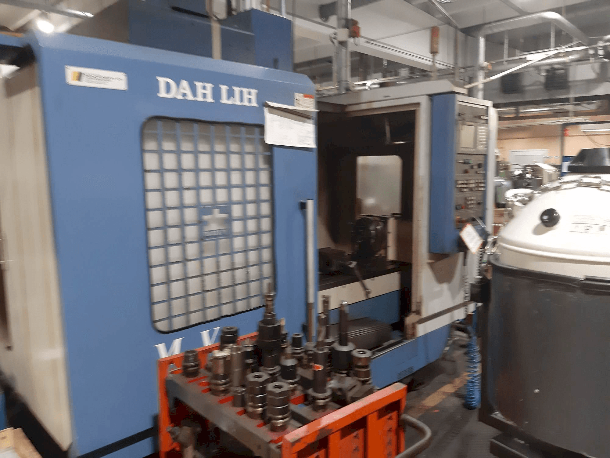 Makine DAH LIH MCV1020BA - Önden görünüm