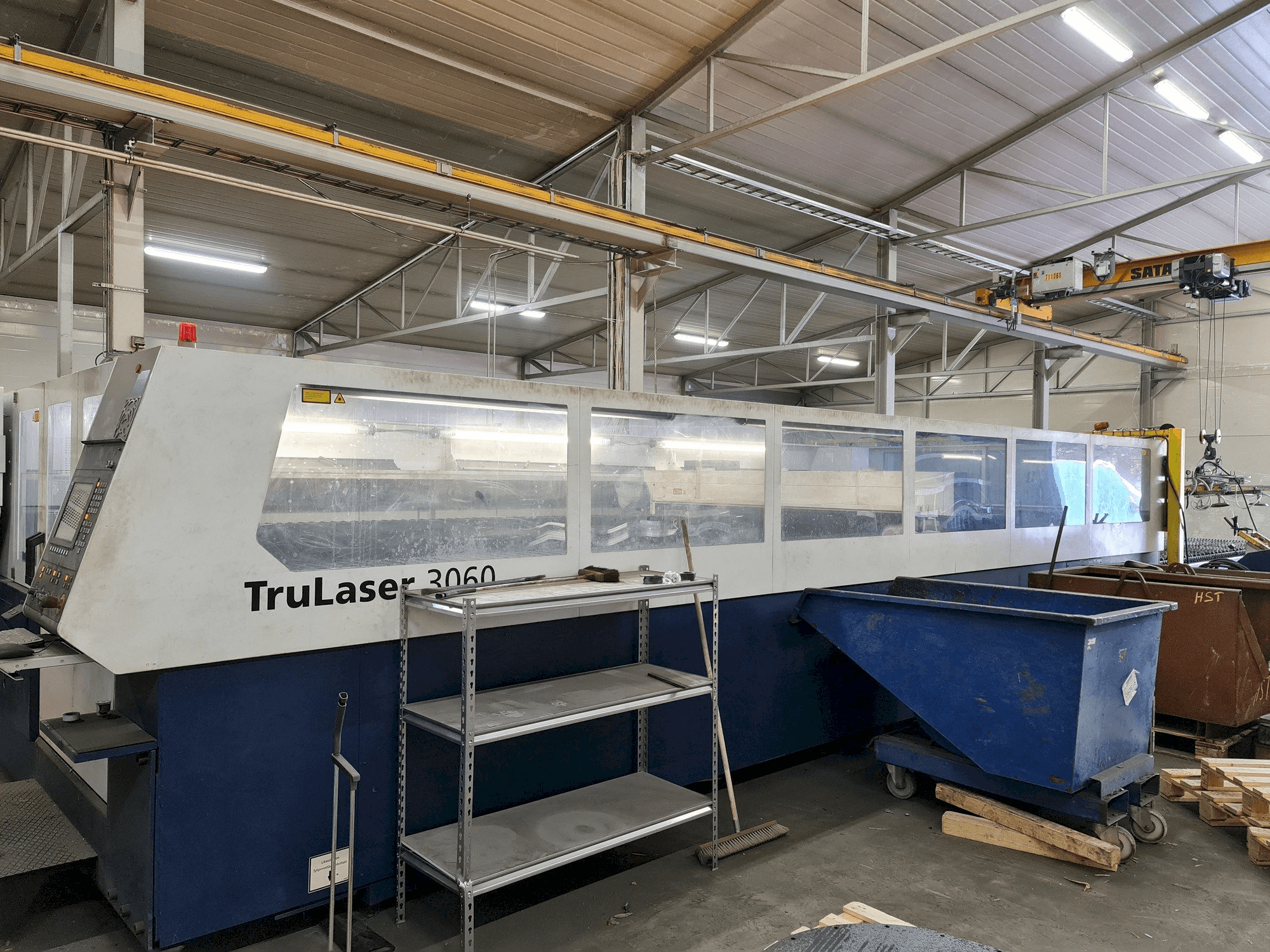 Makine Trumpf TruLaser 3060 - Yan görünüm