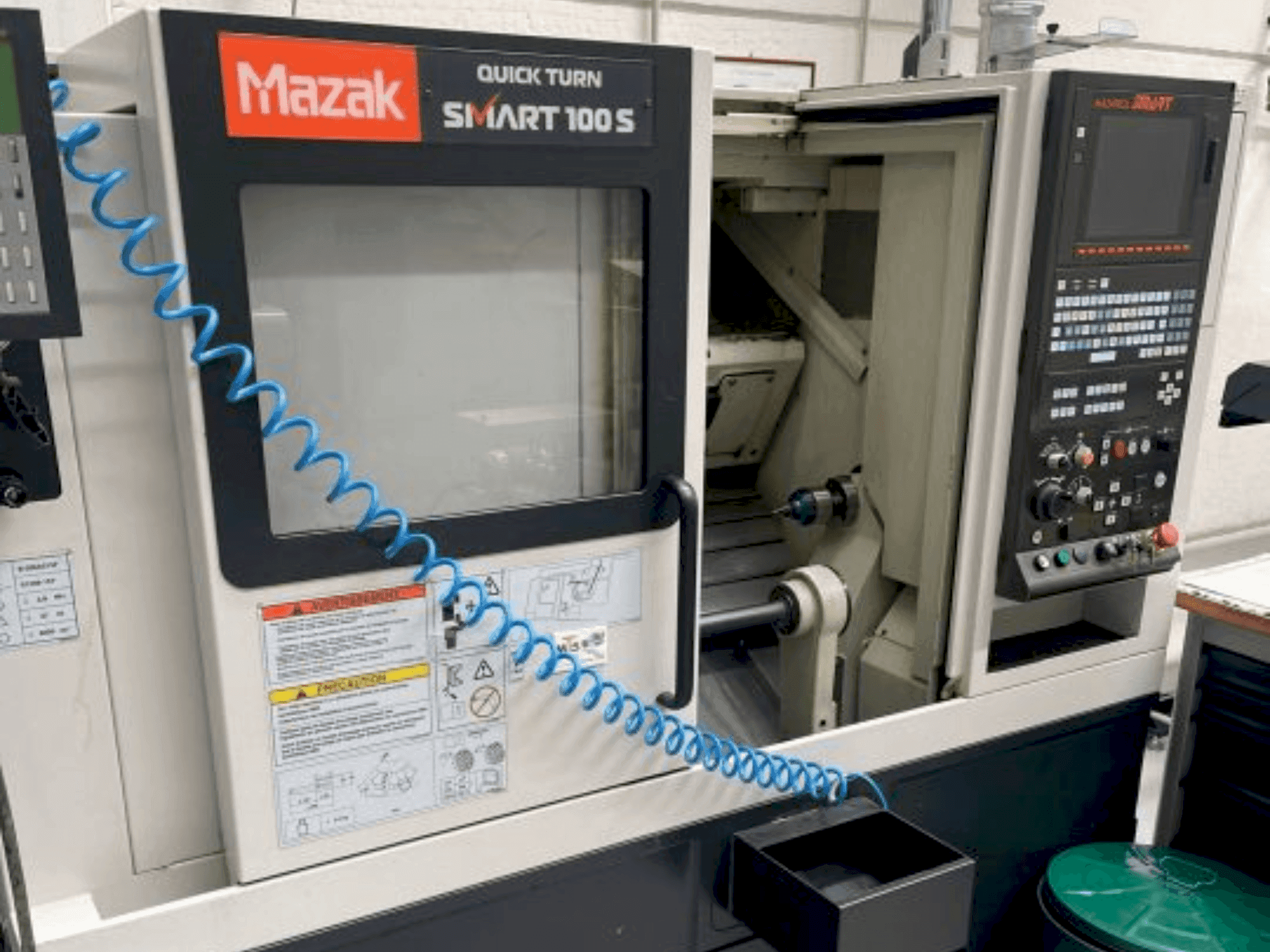 Makine Mazak QT SMART-100 - Önden görünüm