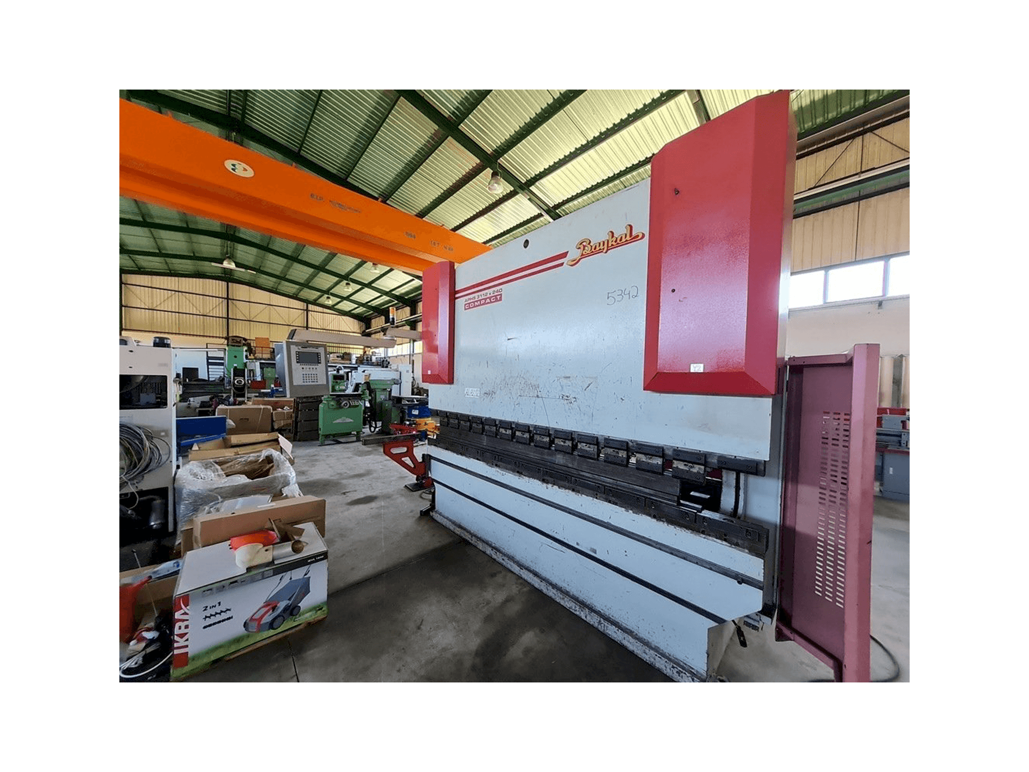 Makine Baykal APHS 3112 x 240 - Önden görünüm