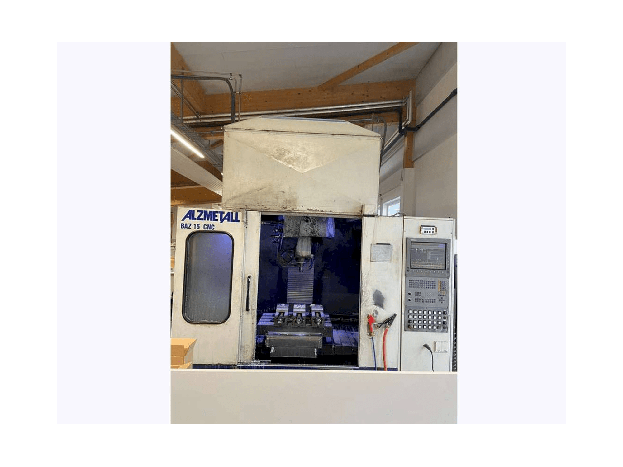 Makine Alzmetall CNC BAZ 15 - Önden görünüm