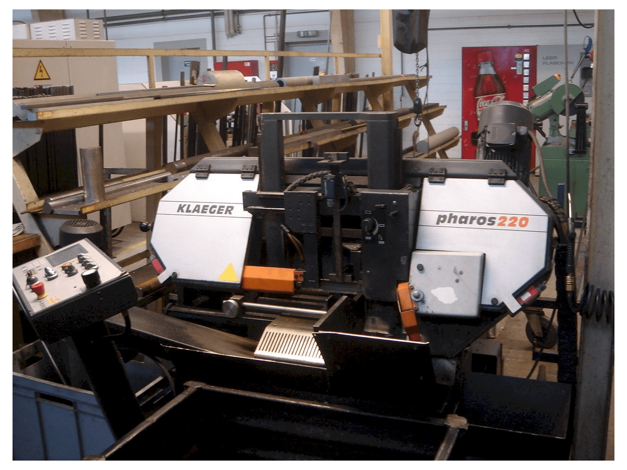 Makine Klaeger Pharos 220 - Önden görünüm