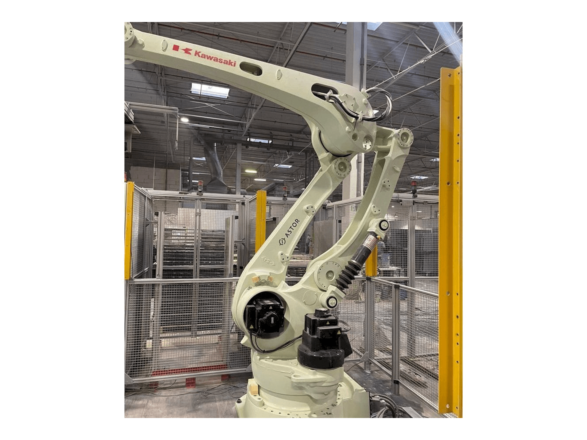 Makine Kawasaki 3CP180L-AC03 - Önden görünüm