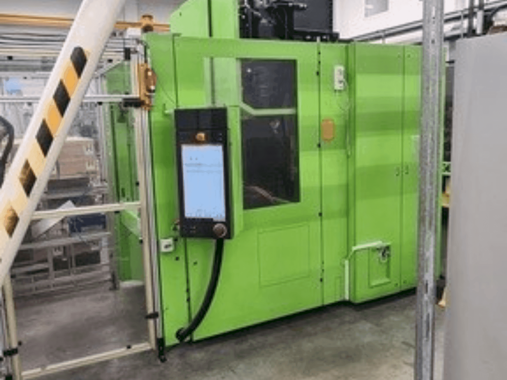 Makine Engel Insert Rotary 200V/100 - Önden görünüm