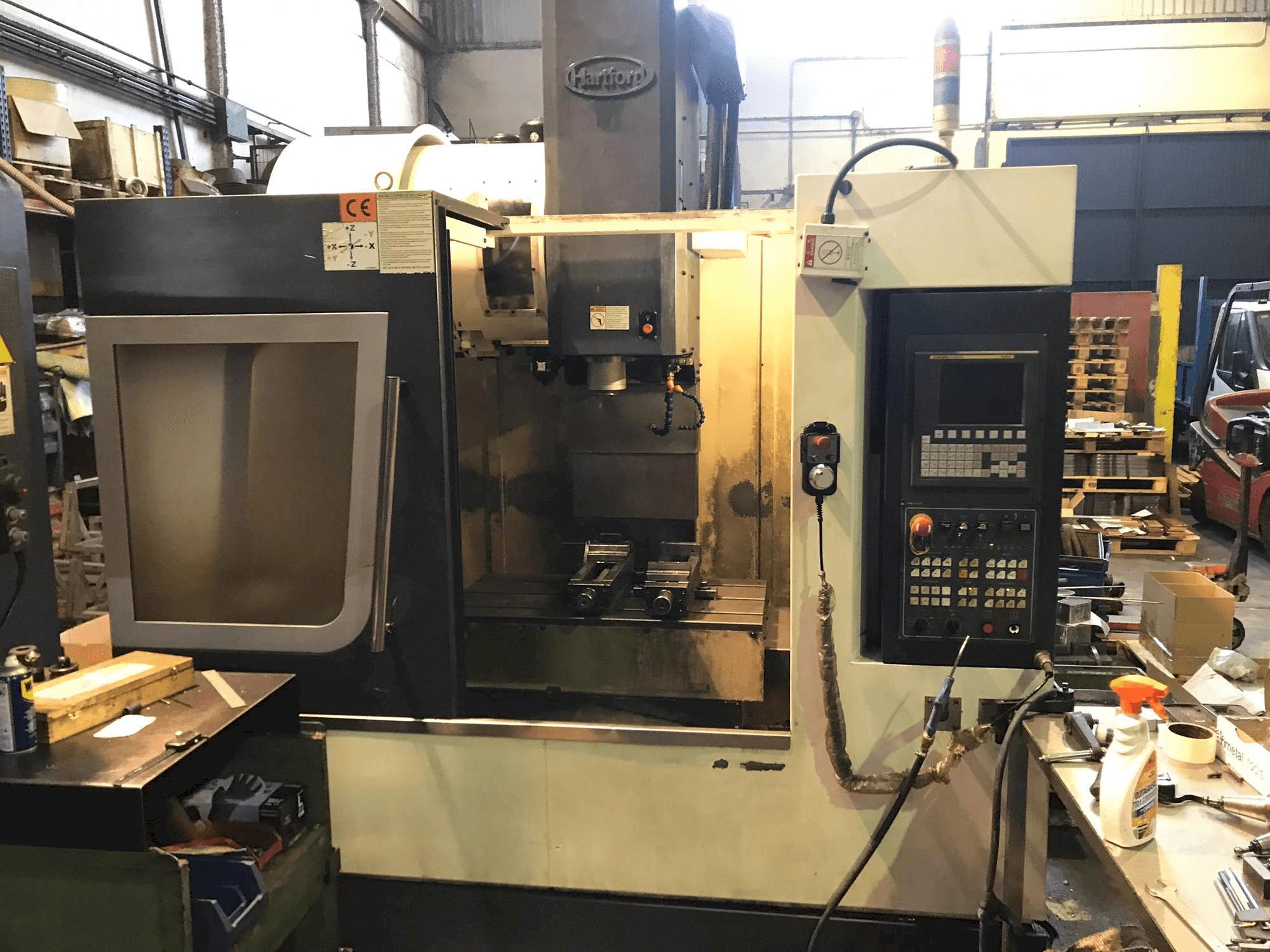 Makine Hartford LG-800 - Önden görünüm