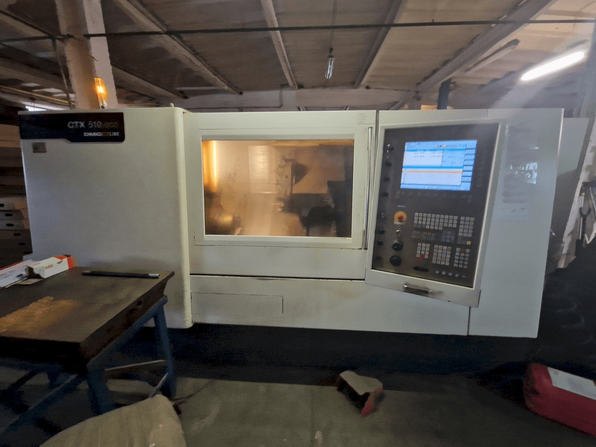 Makine DMG CTX 510 eco - Önden görünüm