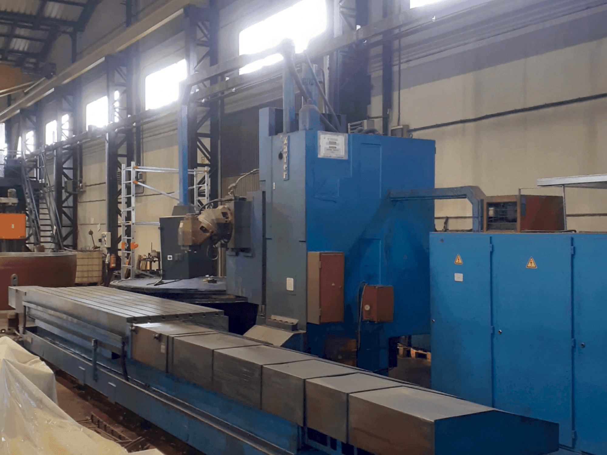 Makine Zayer KF 4000 - Önden görünüm