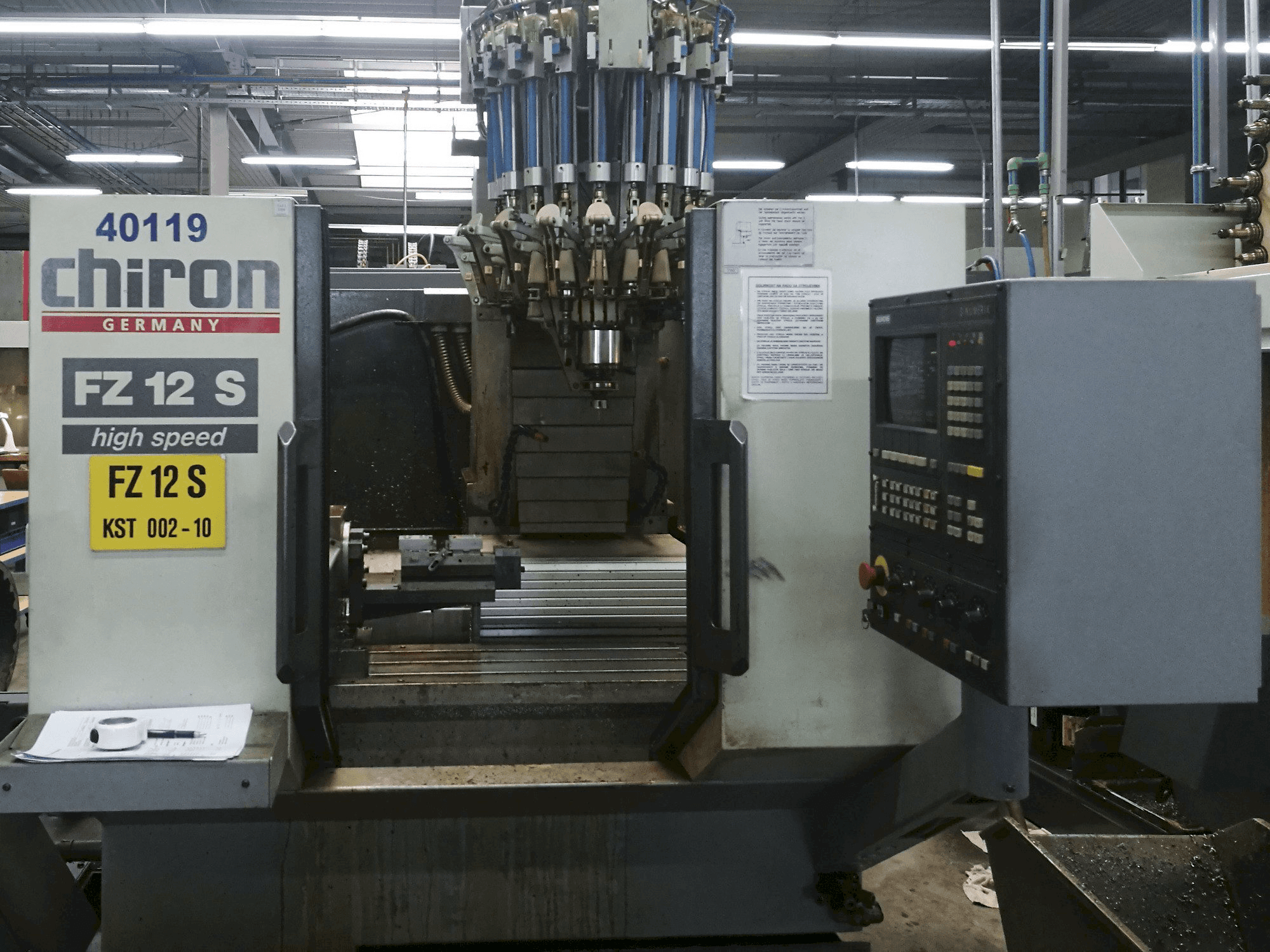 Makine CHIRON FZ 12 S - Önden görünüm