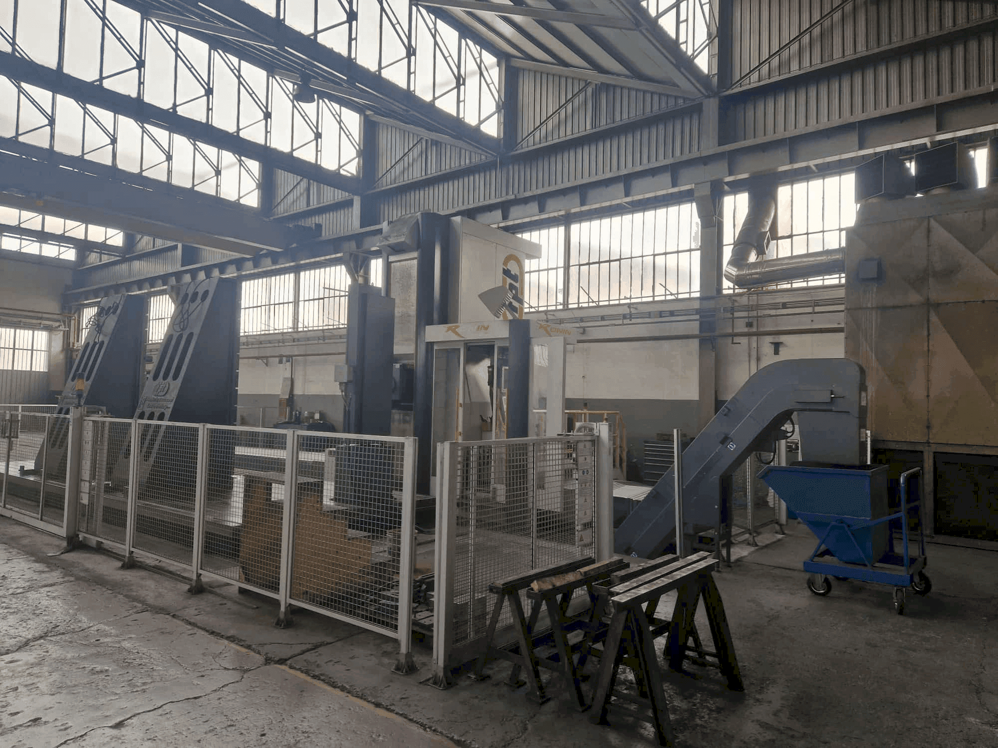 Makine FPT RONIN EVO - Önden görünüm