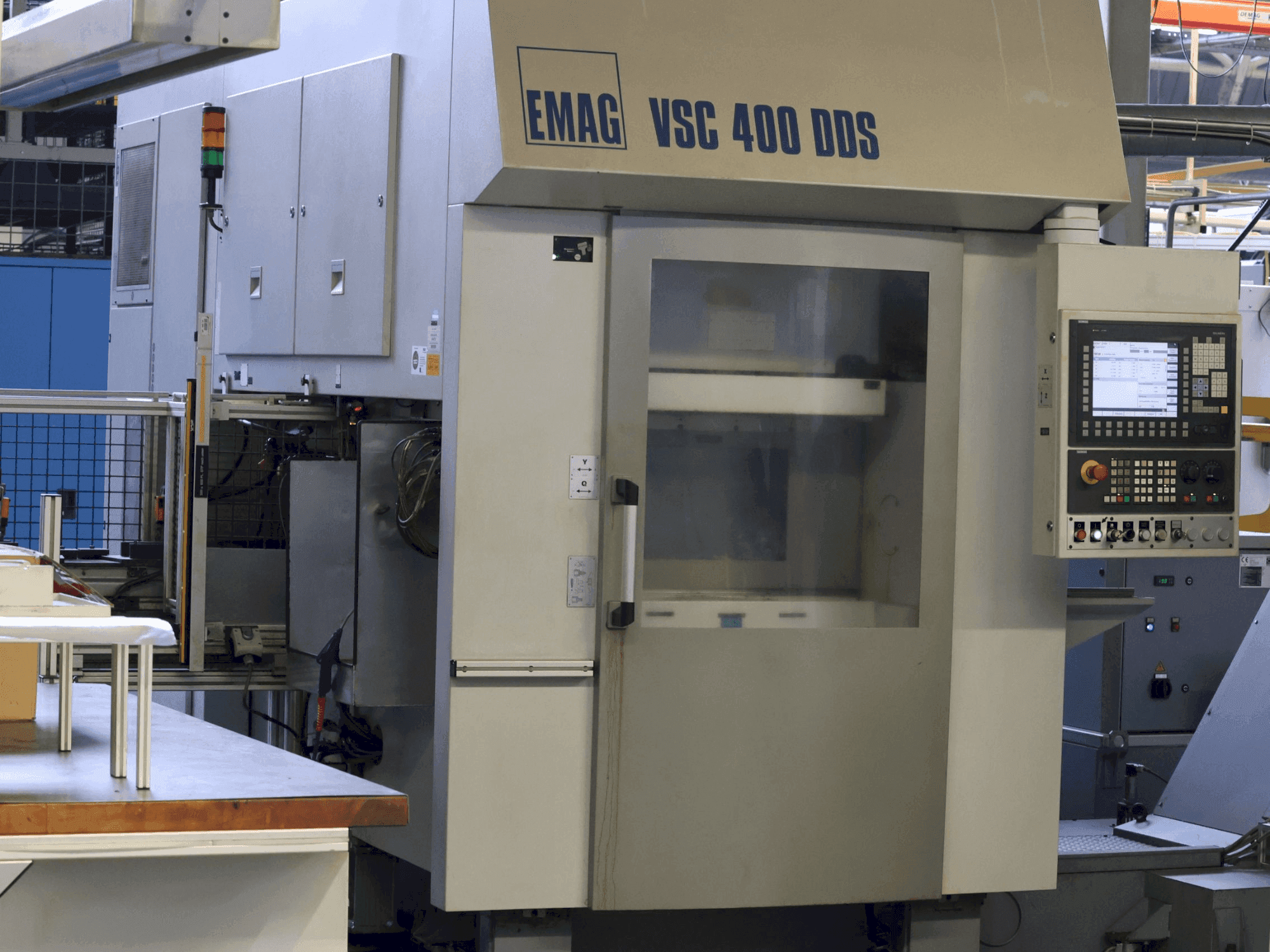 Makine EMAG VSC DDS - Önden görünüm