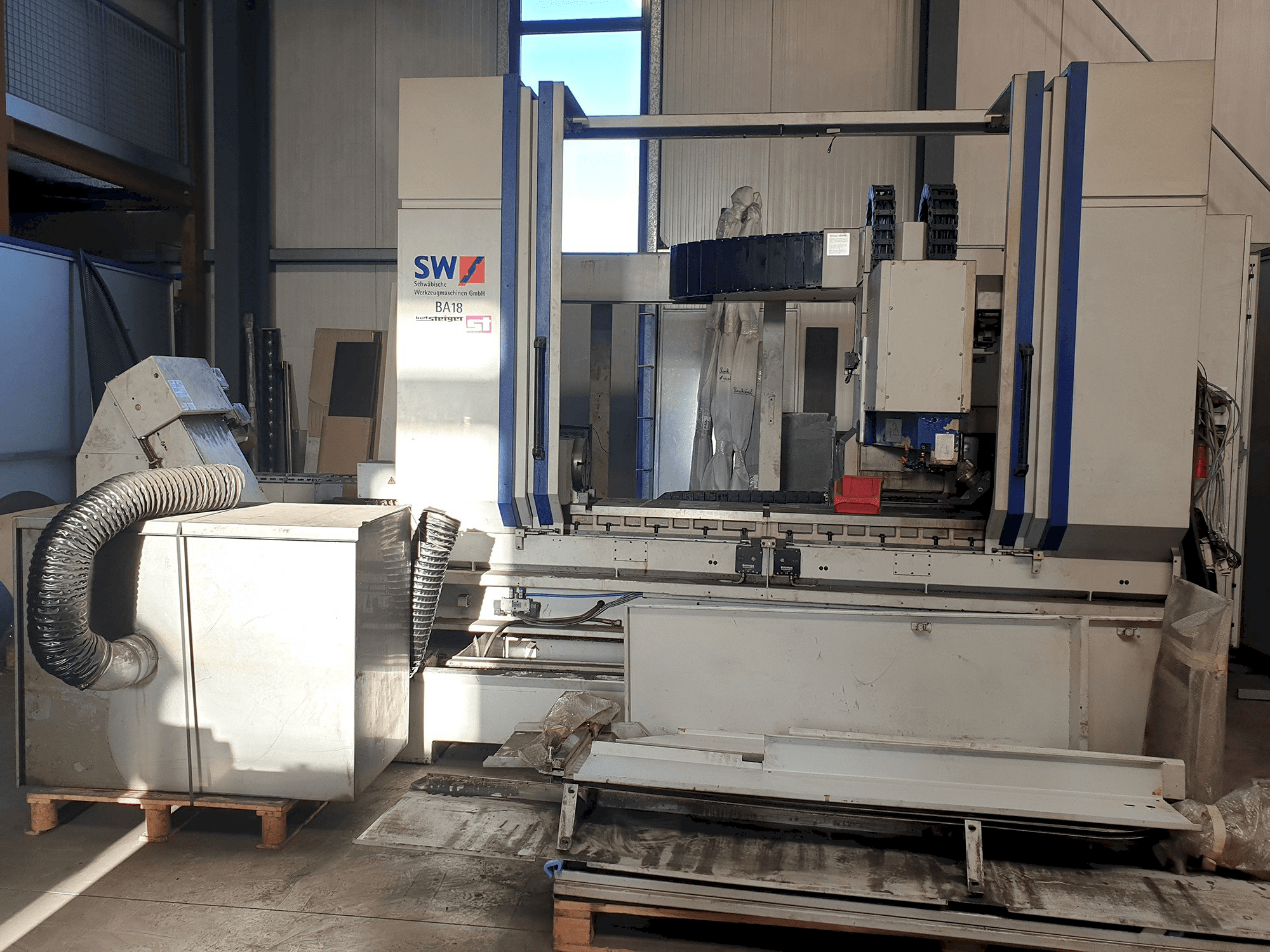 Makine Schwäbische Werkzeugmaschinen - Önden görünüm BA 18